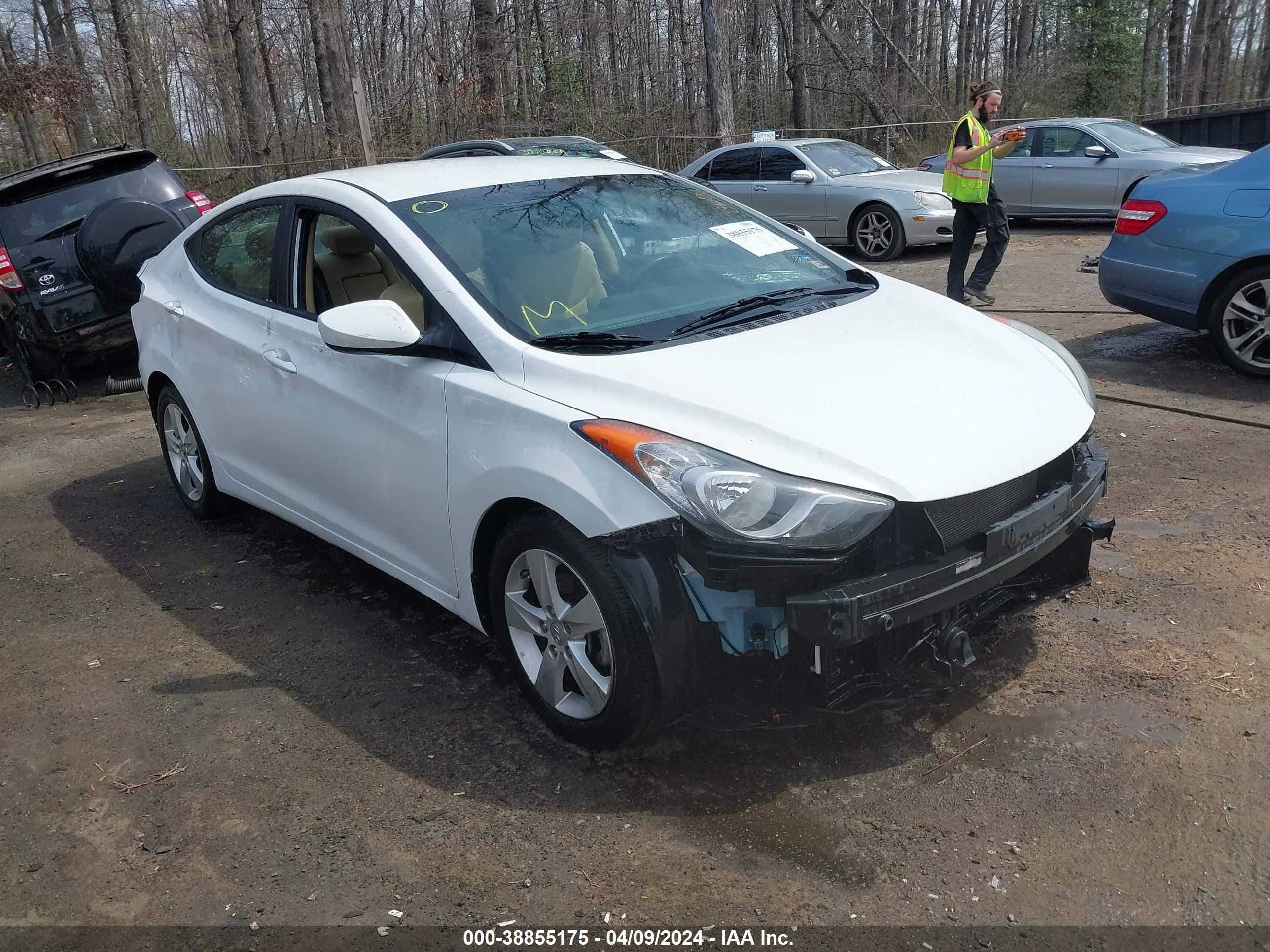 HYUNDAI ELANTRA 2013 5npdh4ae6dh179651