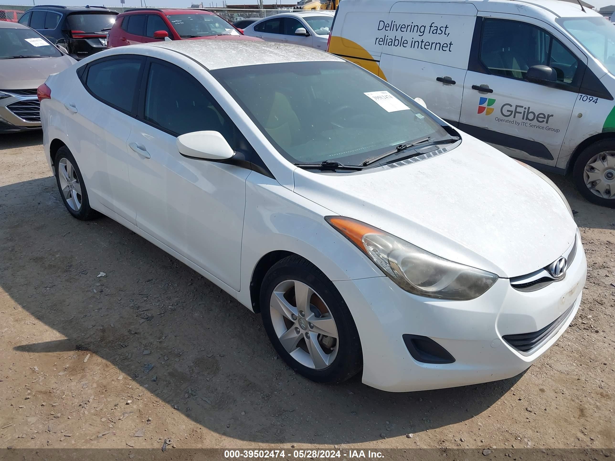 HYUNDAI ELANTRA 2013 5npdh4ae6dh370728