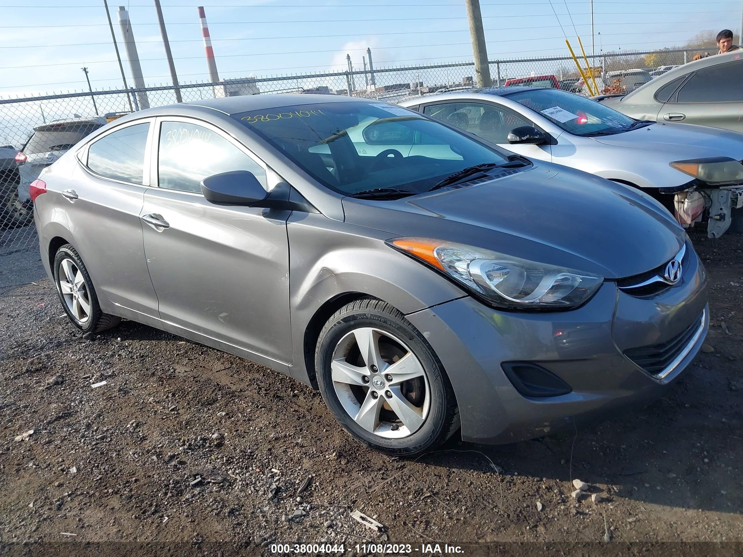 HYUNDAI ELANTRA 2013 5npdh4ae6dh380160