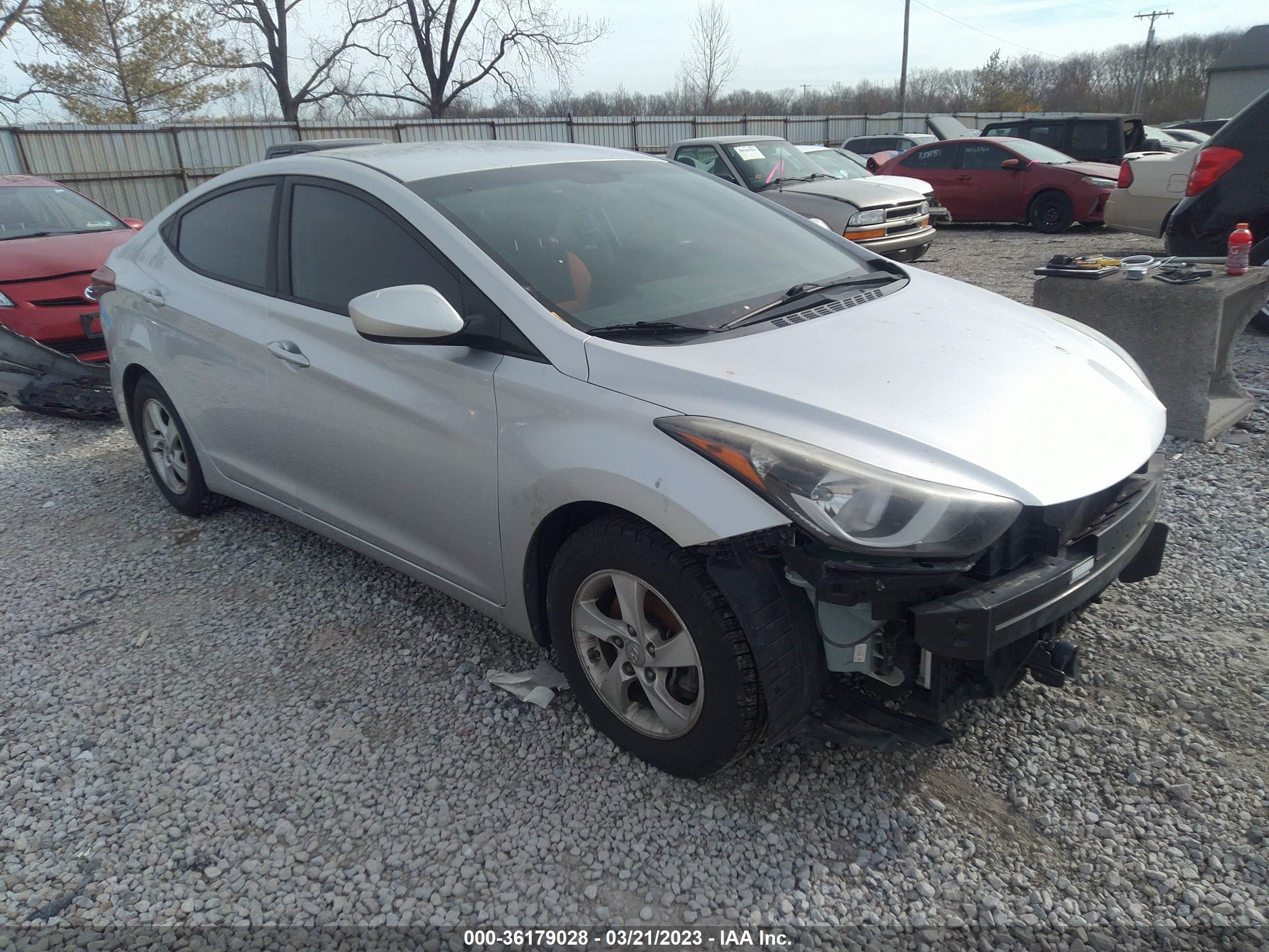 HYUNDAI ELANTRA 2015 5npdh4ae6fh581267