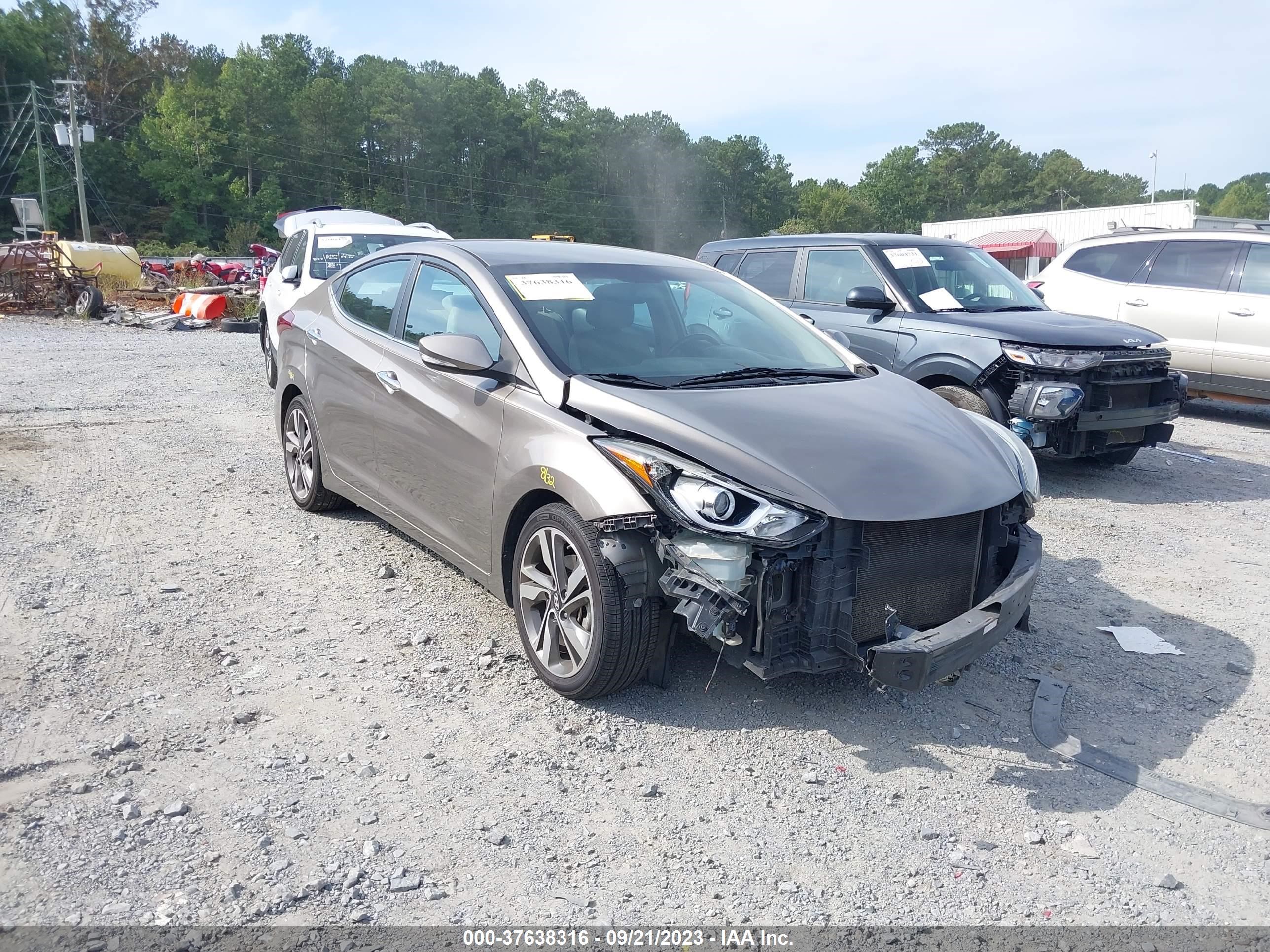 HYUNDAI ELANTRA 2015 5npdh4ae6fh594813