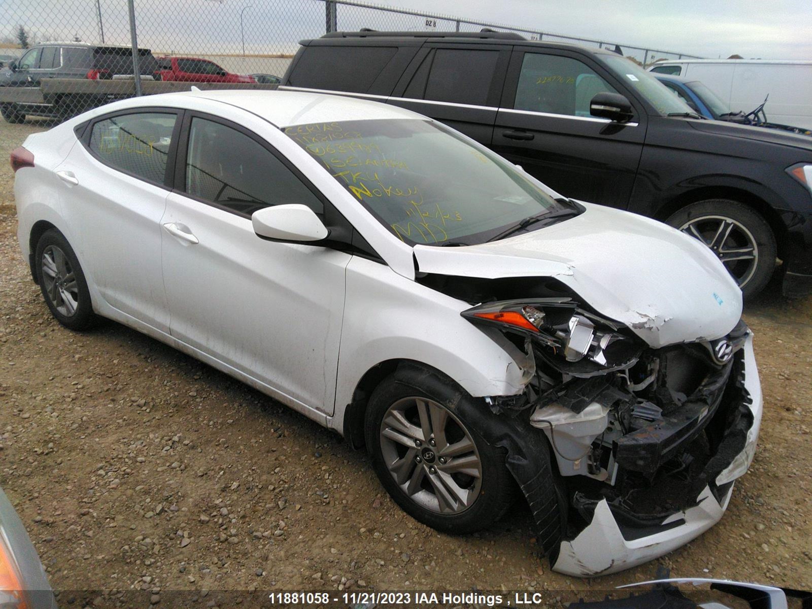 HYUNDAI ELANTRA 2015 5npdh4ae6fh639989