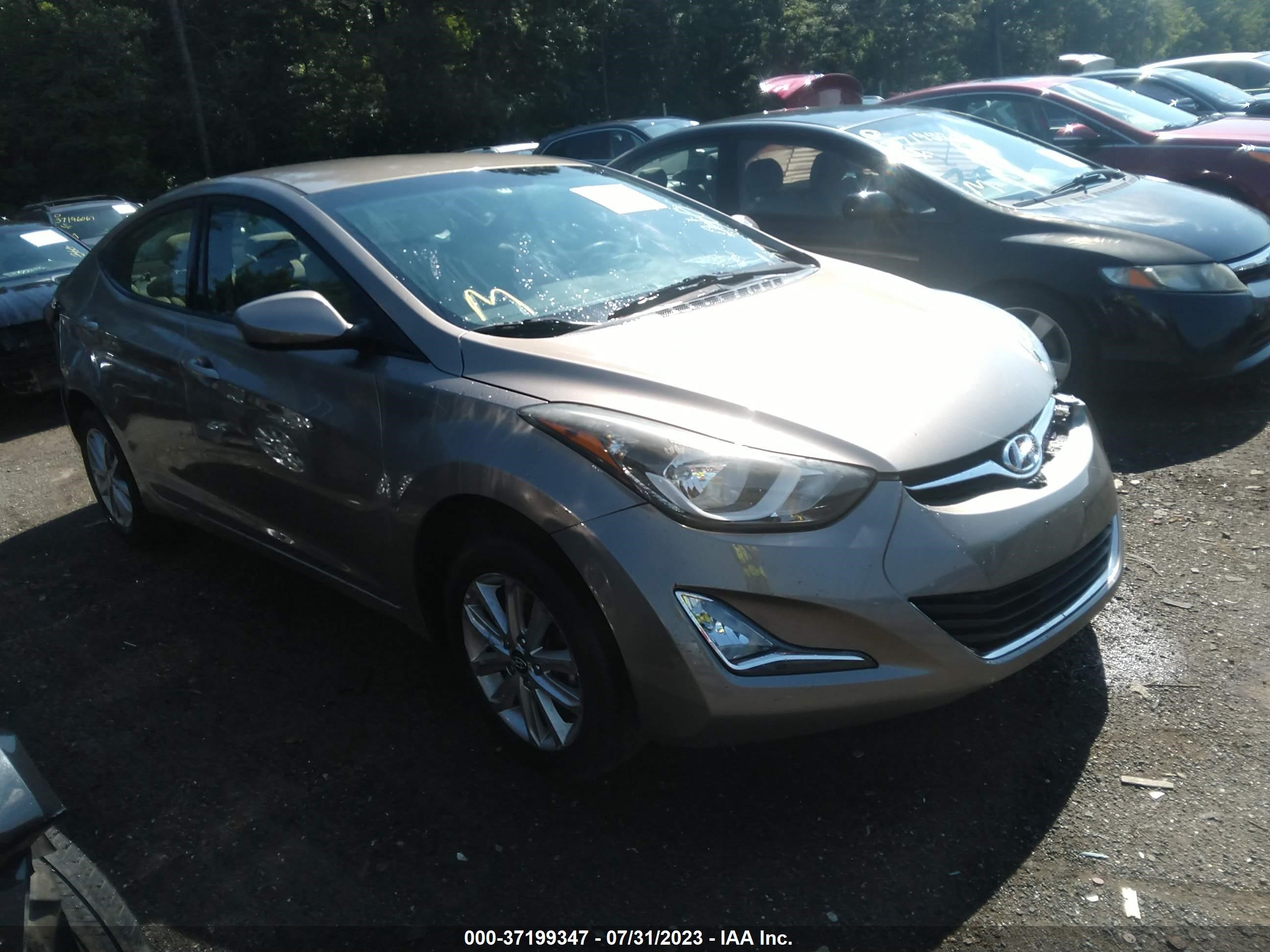 HYUNDAI ELANTRA 2016 5npdh4ae6gh655191