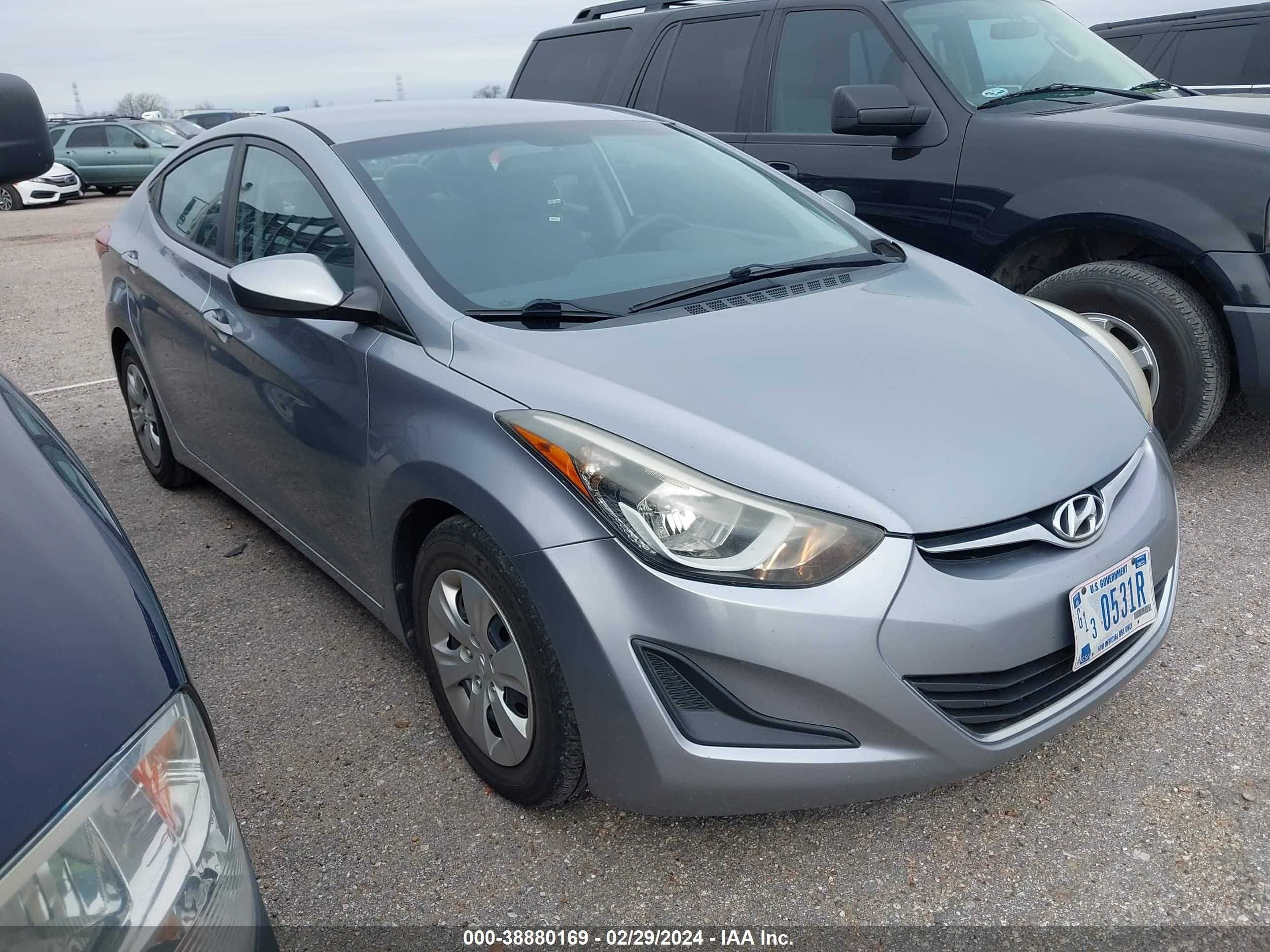 HYUNDAI ELANTRA 2016 5npdh4ae6gh684187