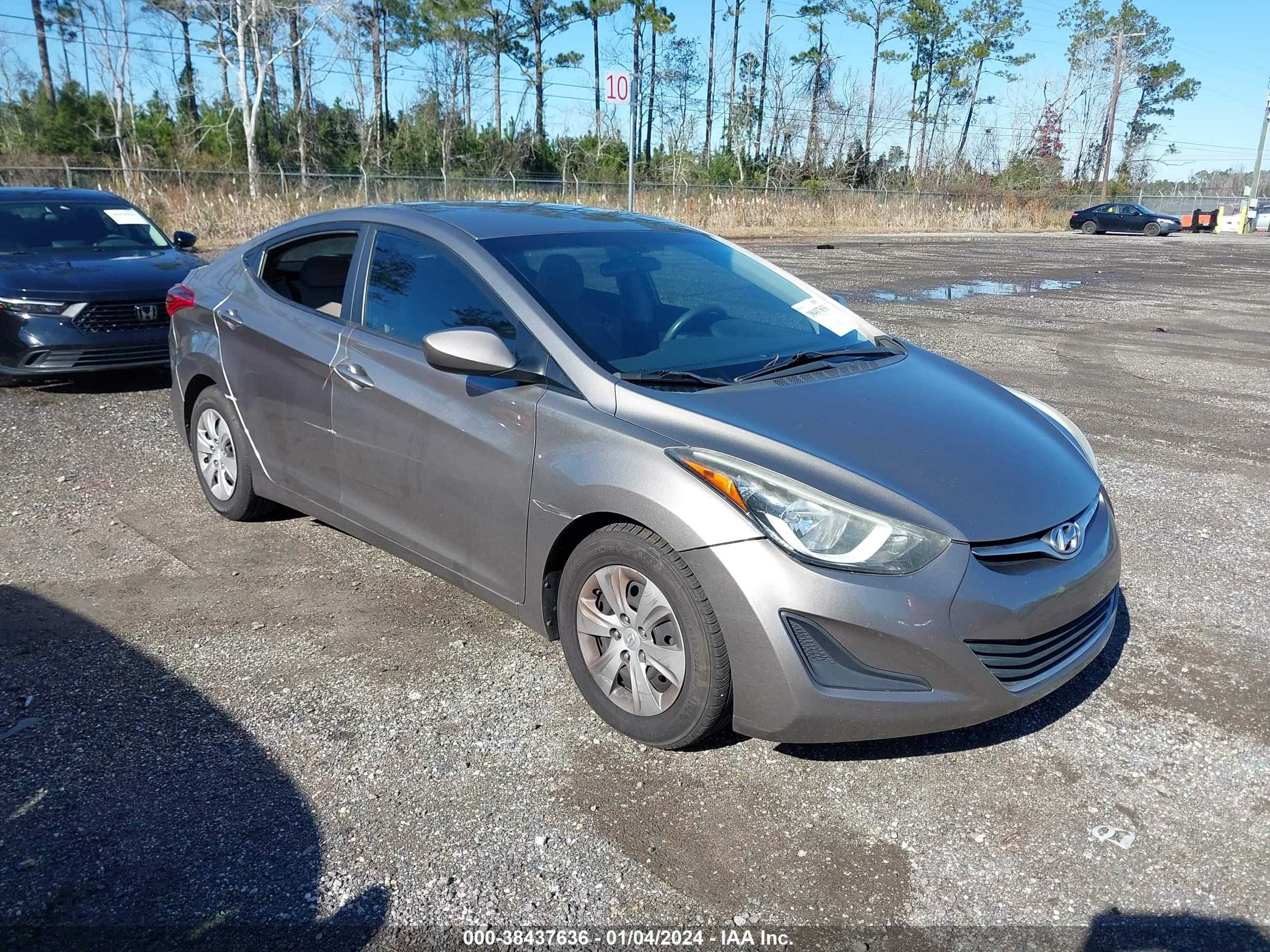 HYUNDAI ELANTRA 2016 5npdh4ae6gh691303