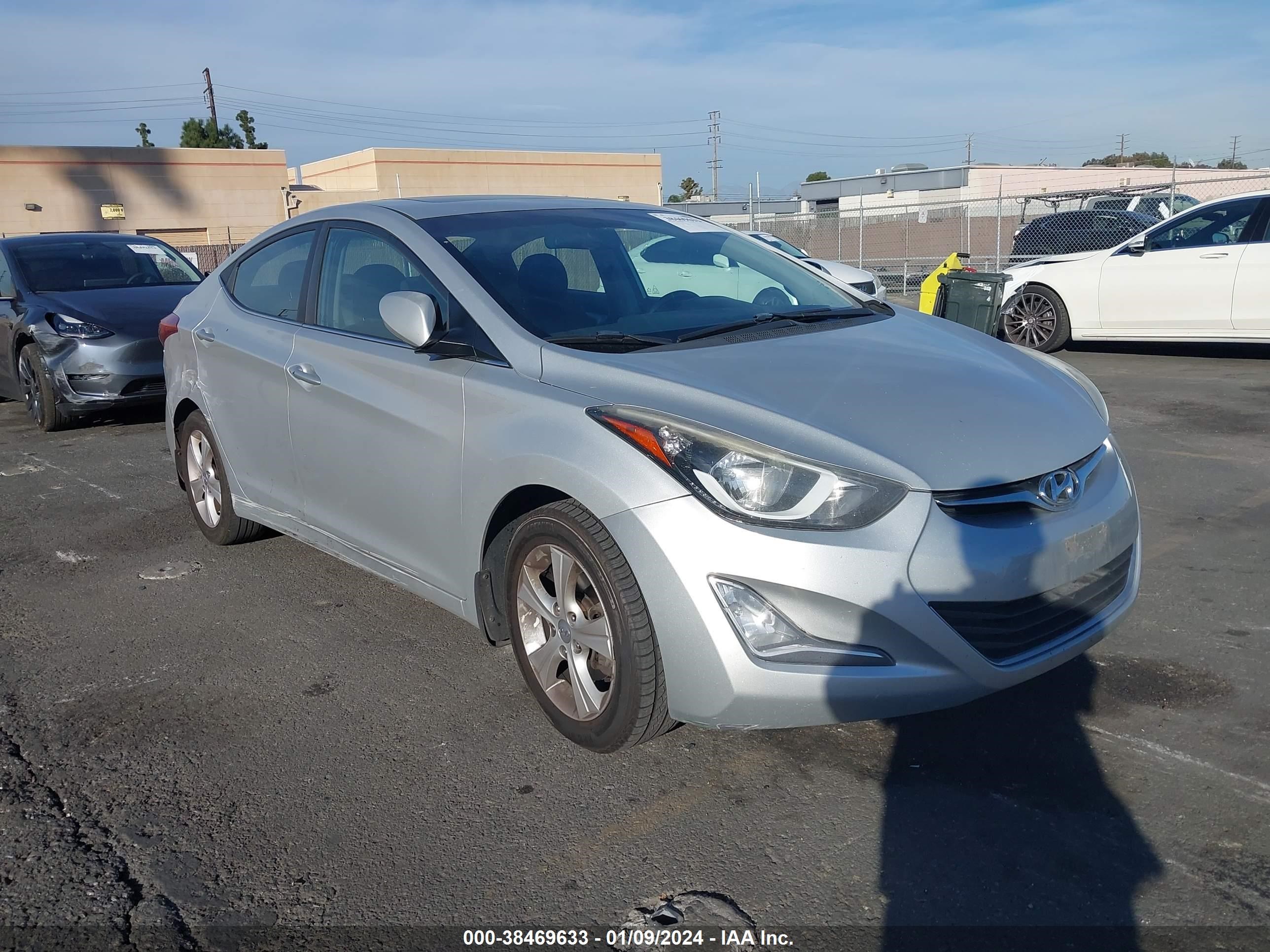 HYUNDAI ELANTRA 2016 5npdh4ae6gh797136