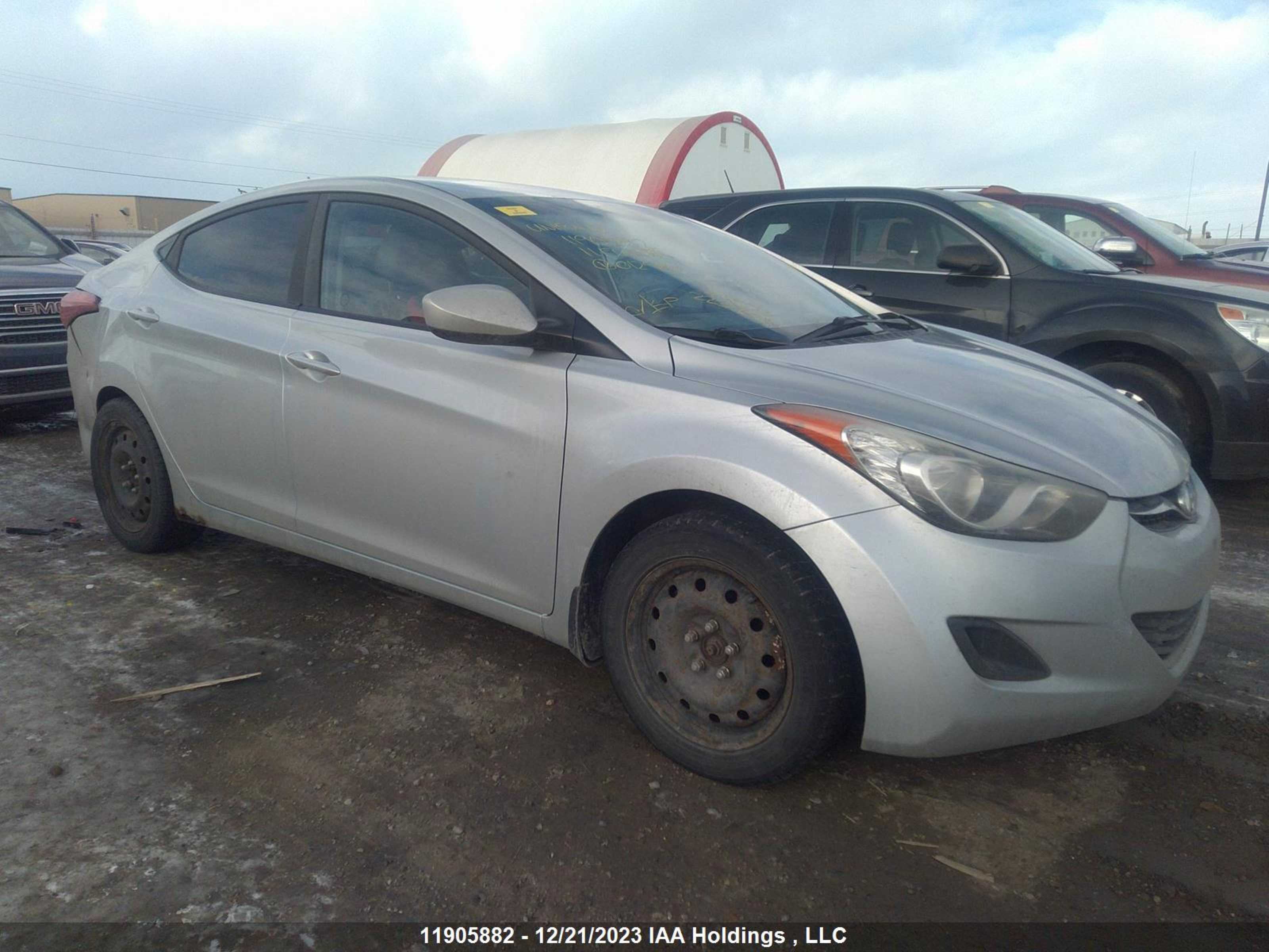 HYUNDAI ELANTRA 2011 5npdh4ae7bh012986