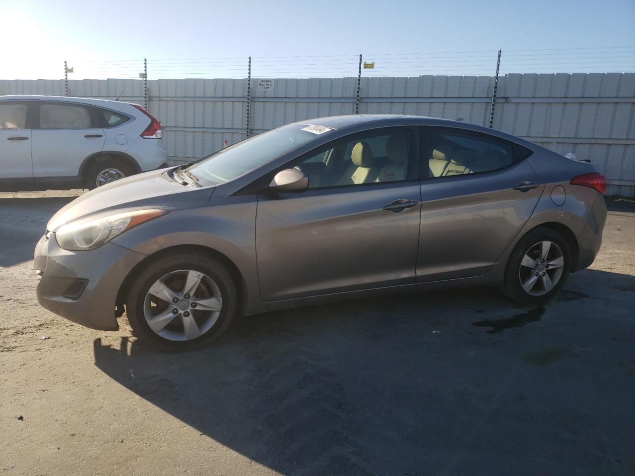 HYUNDAI ELANTRA 2011 5npdh4ae7bh036172