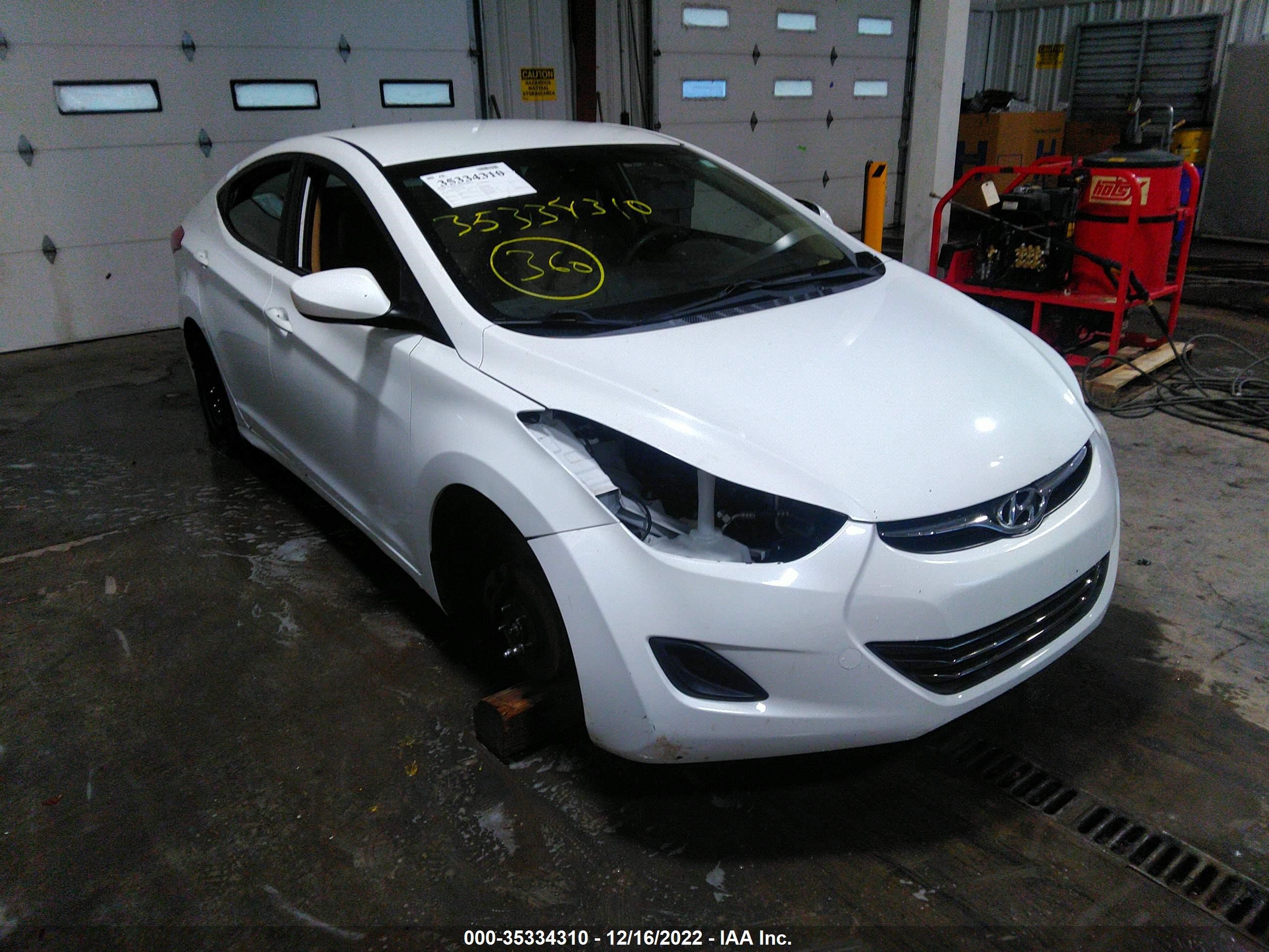 HYUNDAI ELANTRA 2012 5npdh4ae7ch148505