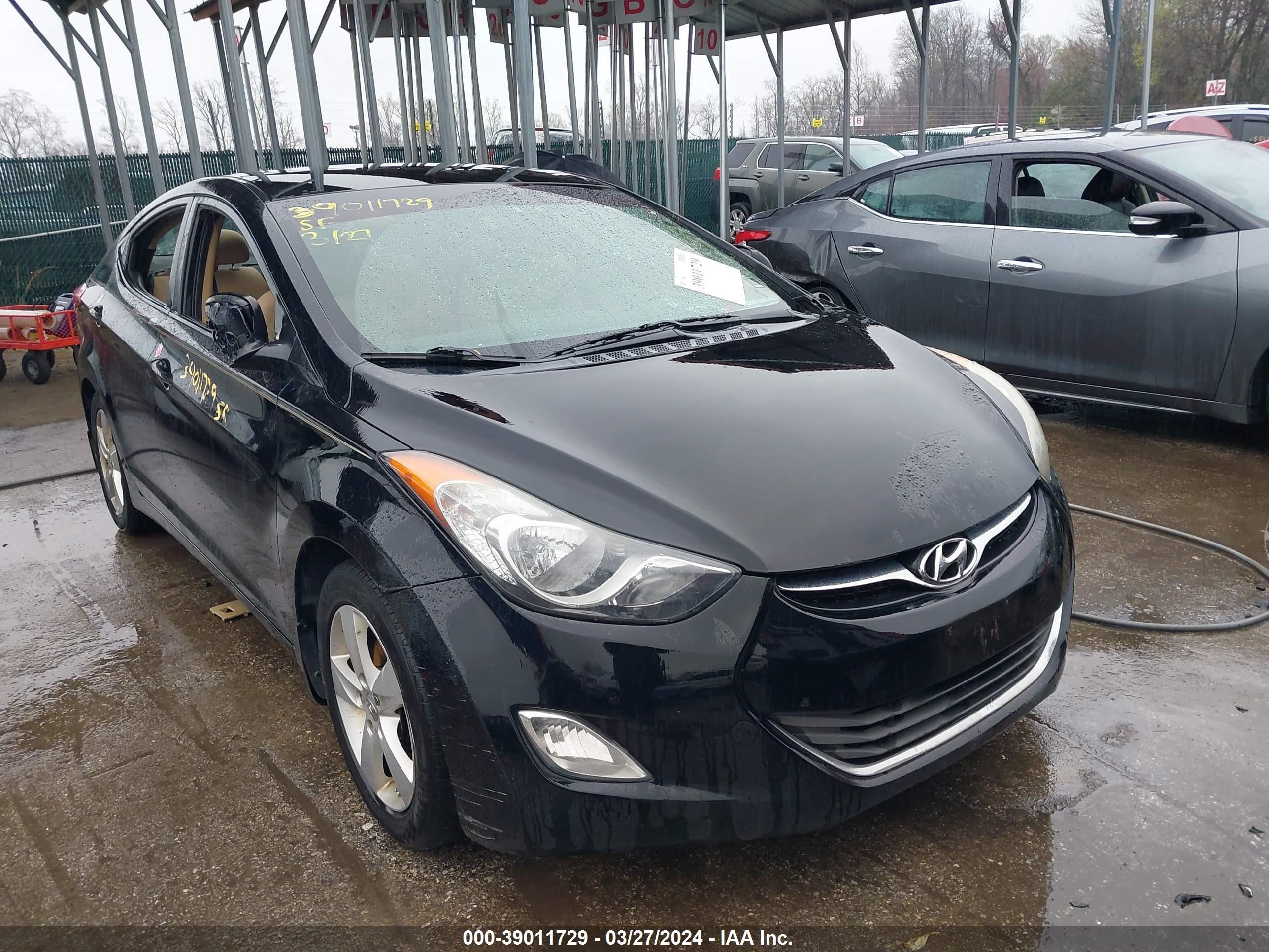 HYUNDAI ELANTRA 2013 5npdh4ae7dh179755