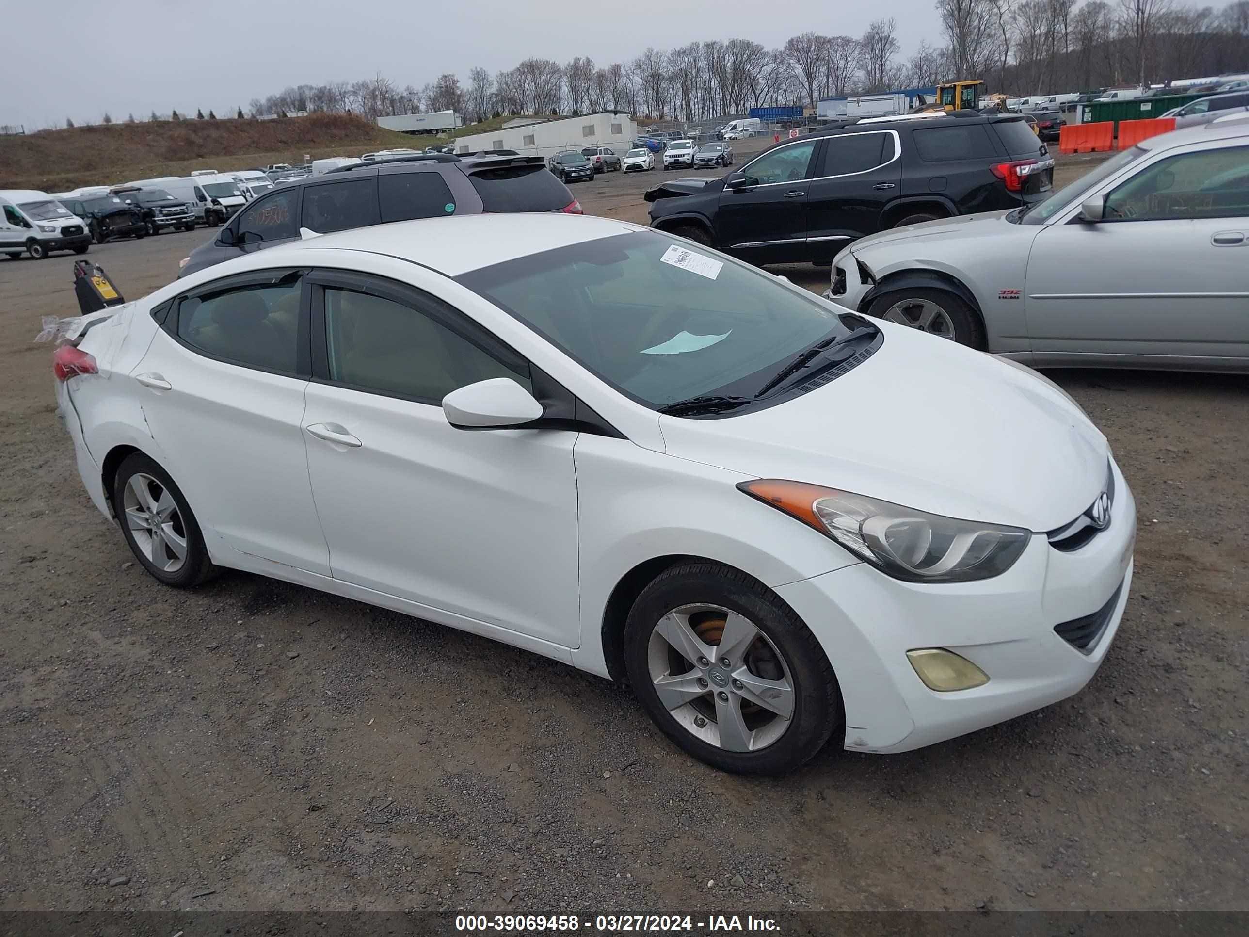 HYUNDAI ELANTRA 2013 5npdh4ae7dh261887