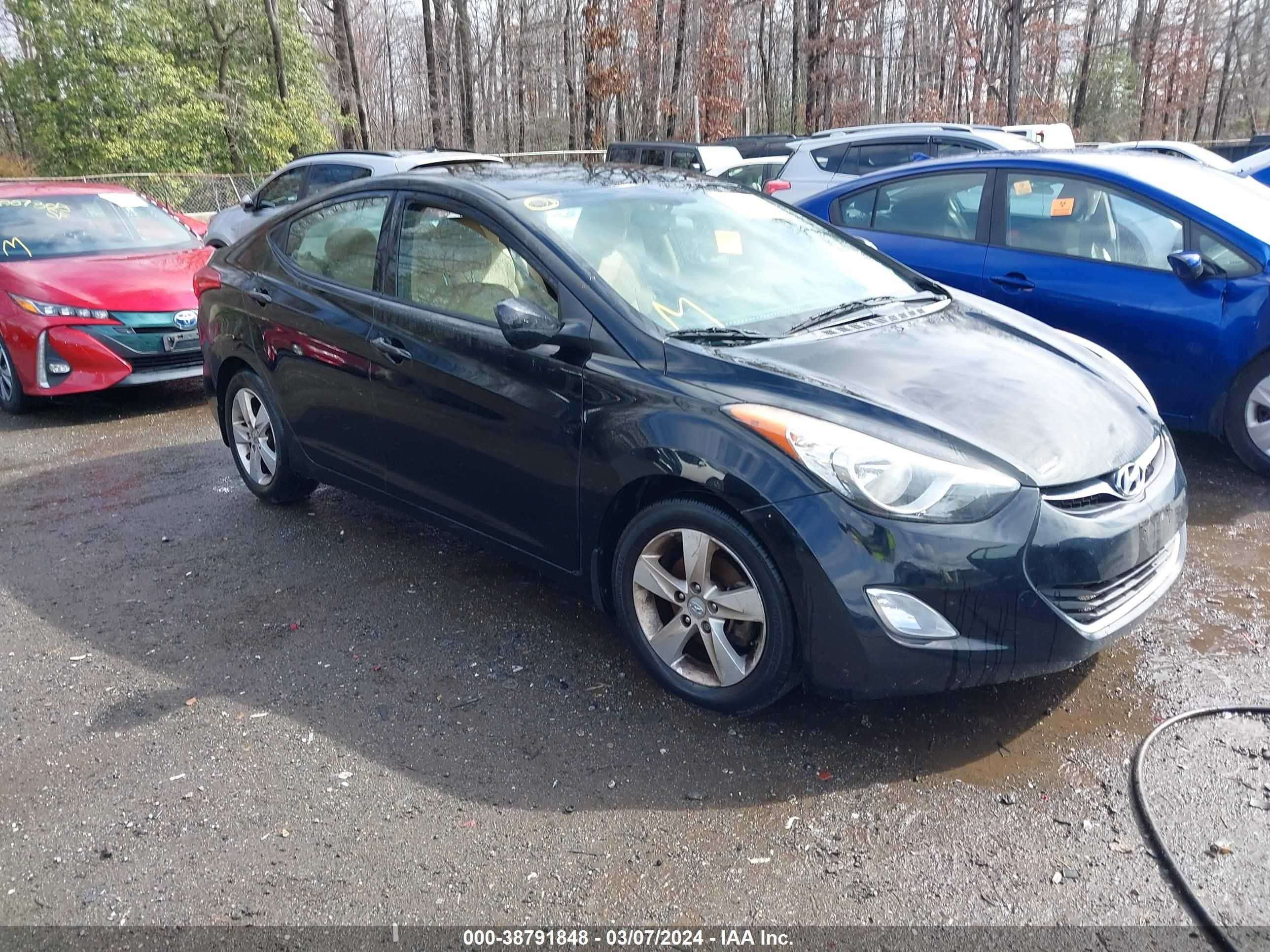 HYUNDAI ELANTRA 2013 5npdh4ae7dh335910