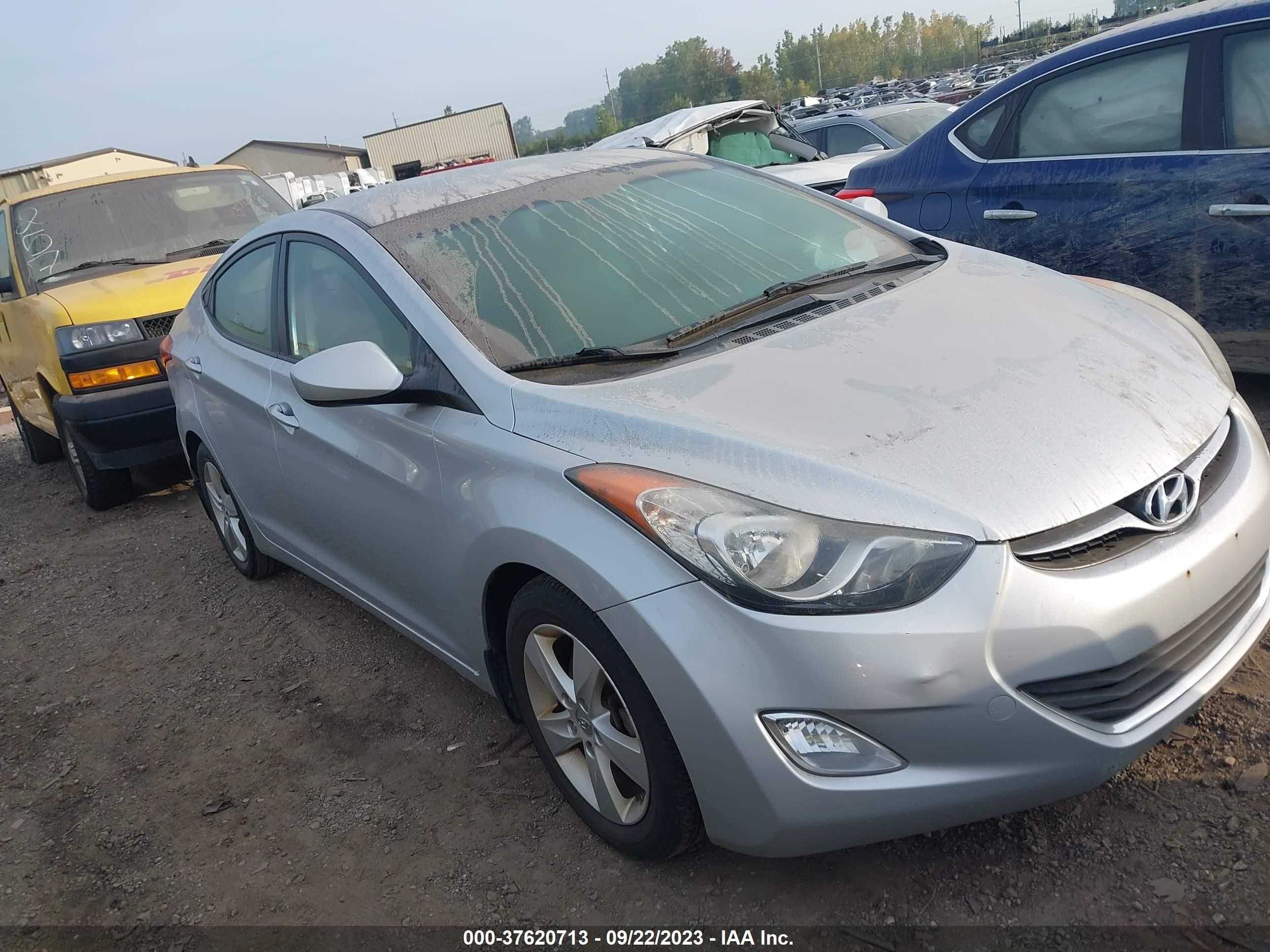 HYUNDAI ELANTRA 2013 5npdh4ae7dh351086