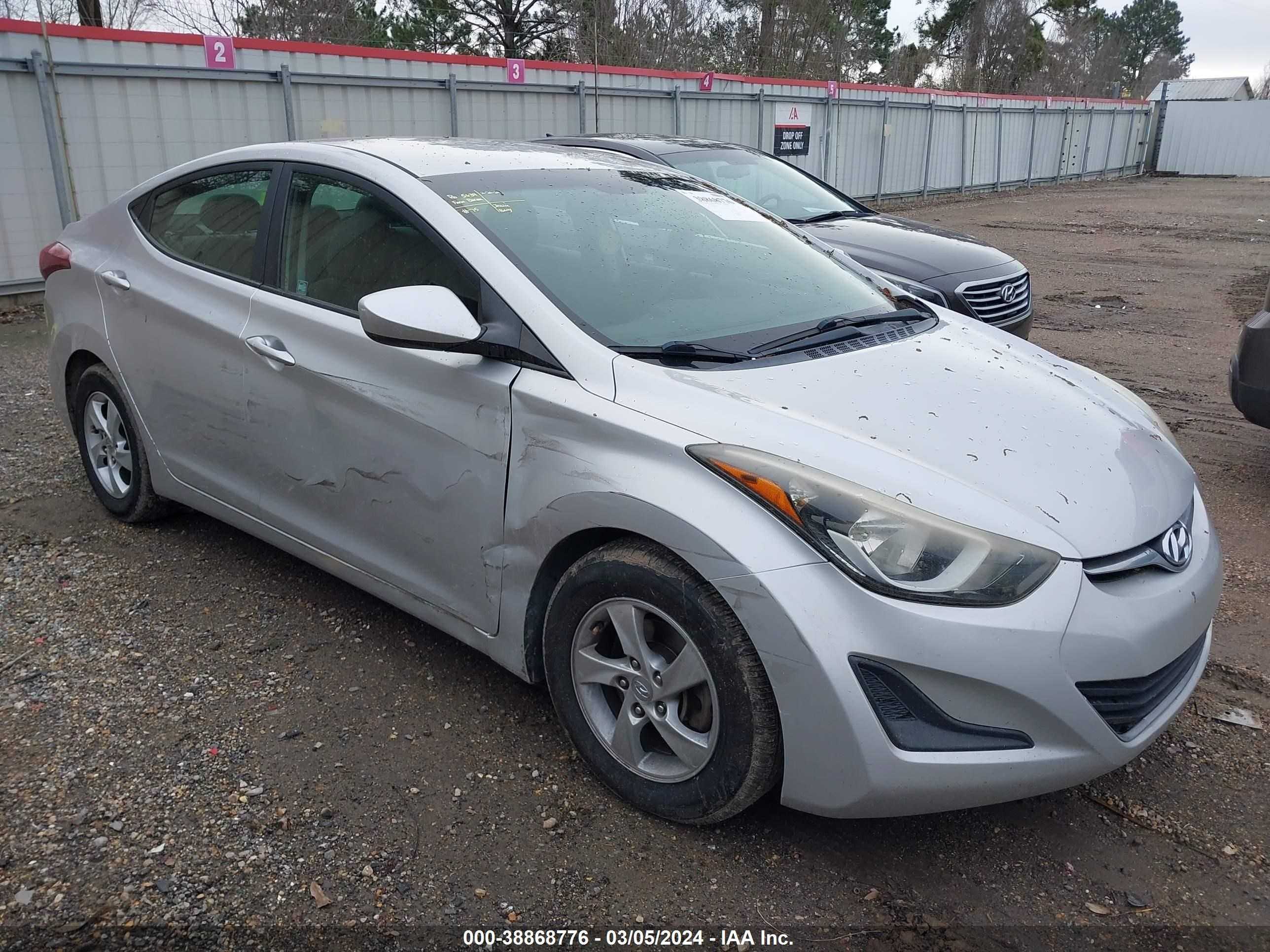 HYUNDAI ELANTRA 2015 5npdh4ae7fh579950