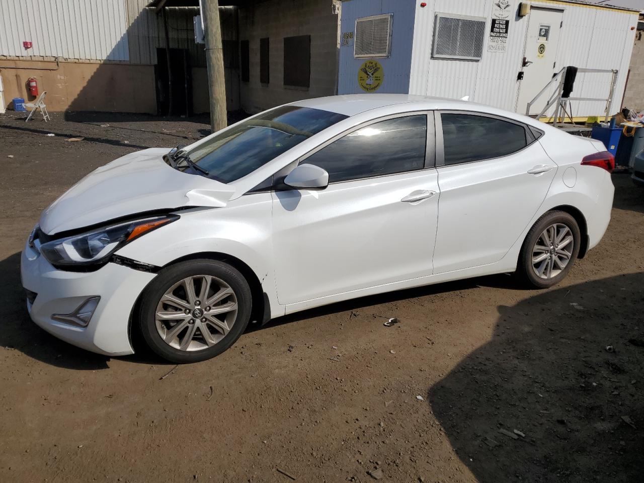 HYUNDAI ELANTRA 2015 5npdh4ae7fh600747