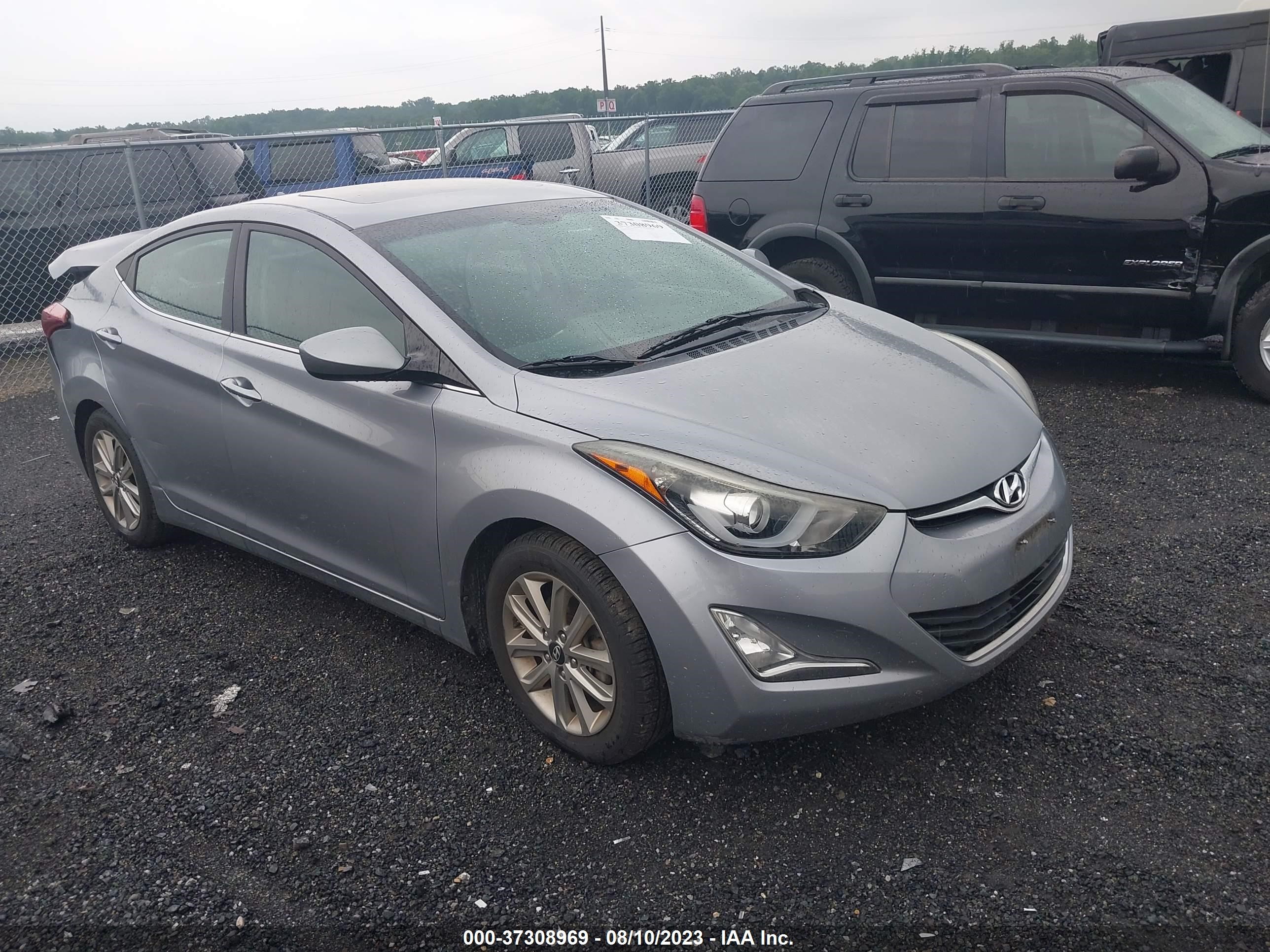 HYUNDAI ELANTRA 2015 5npdh4ae7fh641699