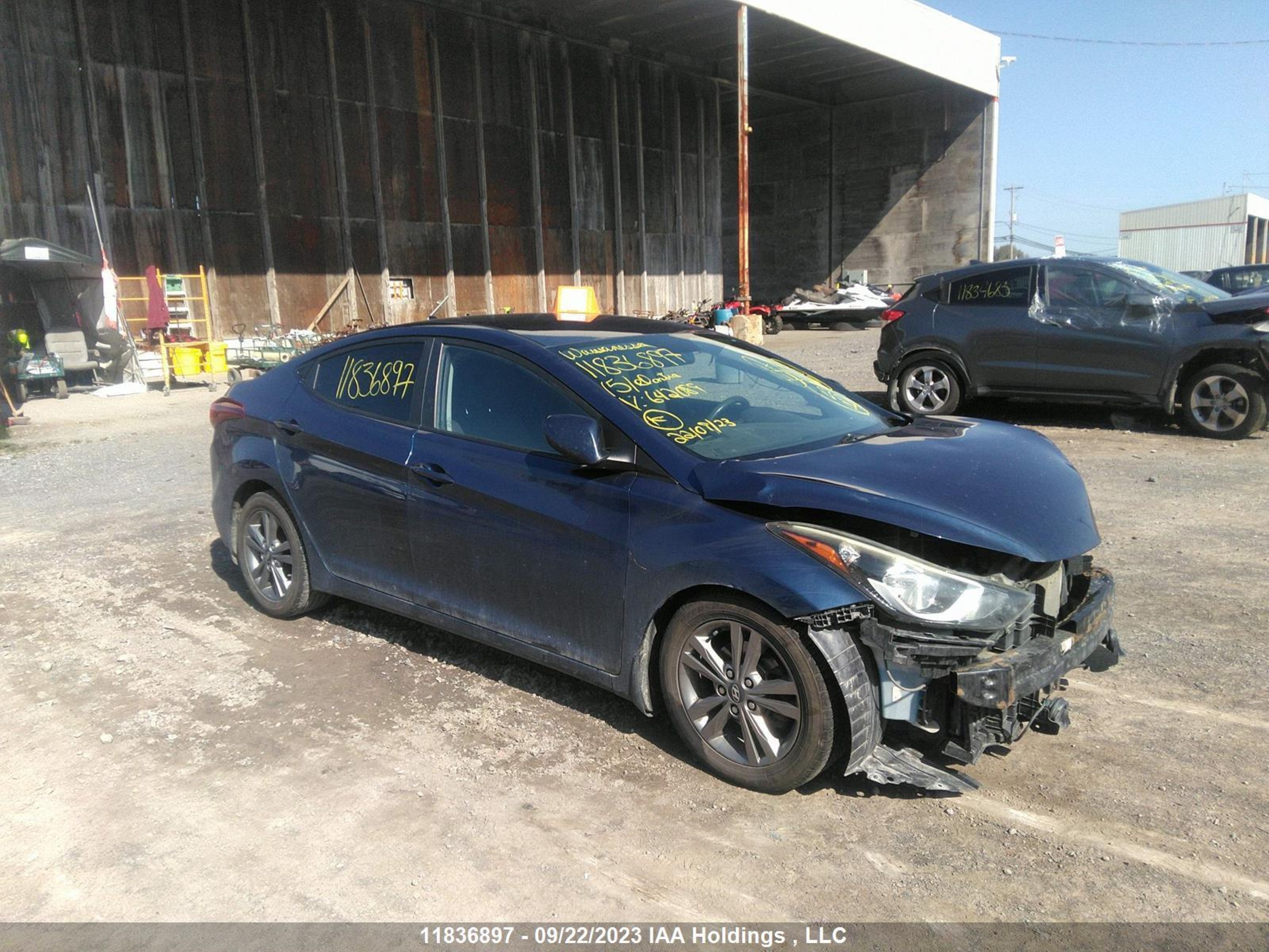 HYUNDAI ELANTRA 2015 5npdh4ae7fh642089