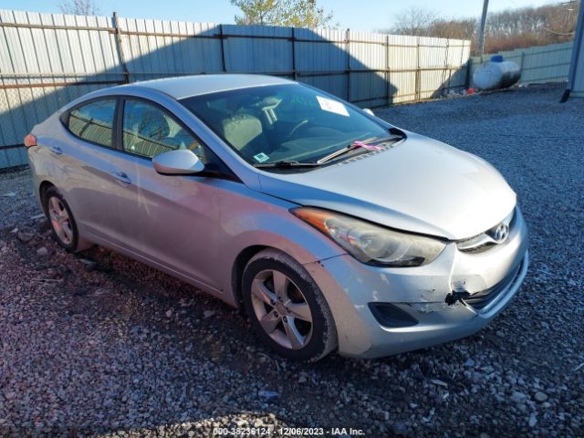 HYUNDAI ELANTRA 2011 5npdh4ae8bh000944