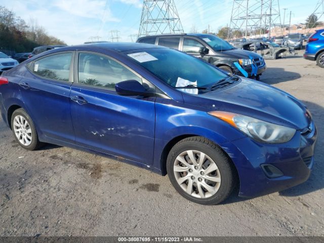 HYUNDAI ELANTRA 2011 5npdh4ae8bh012625