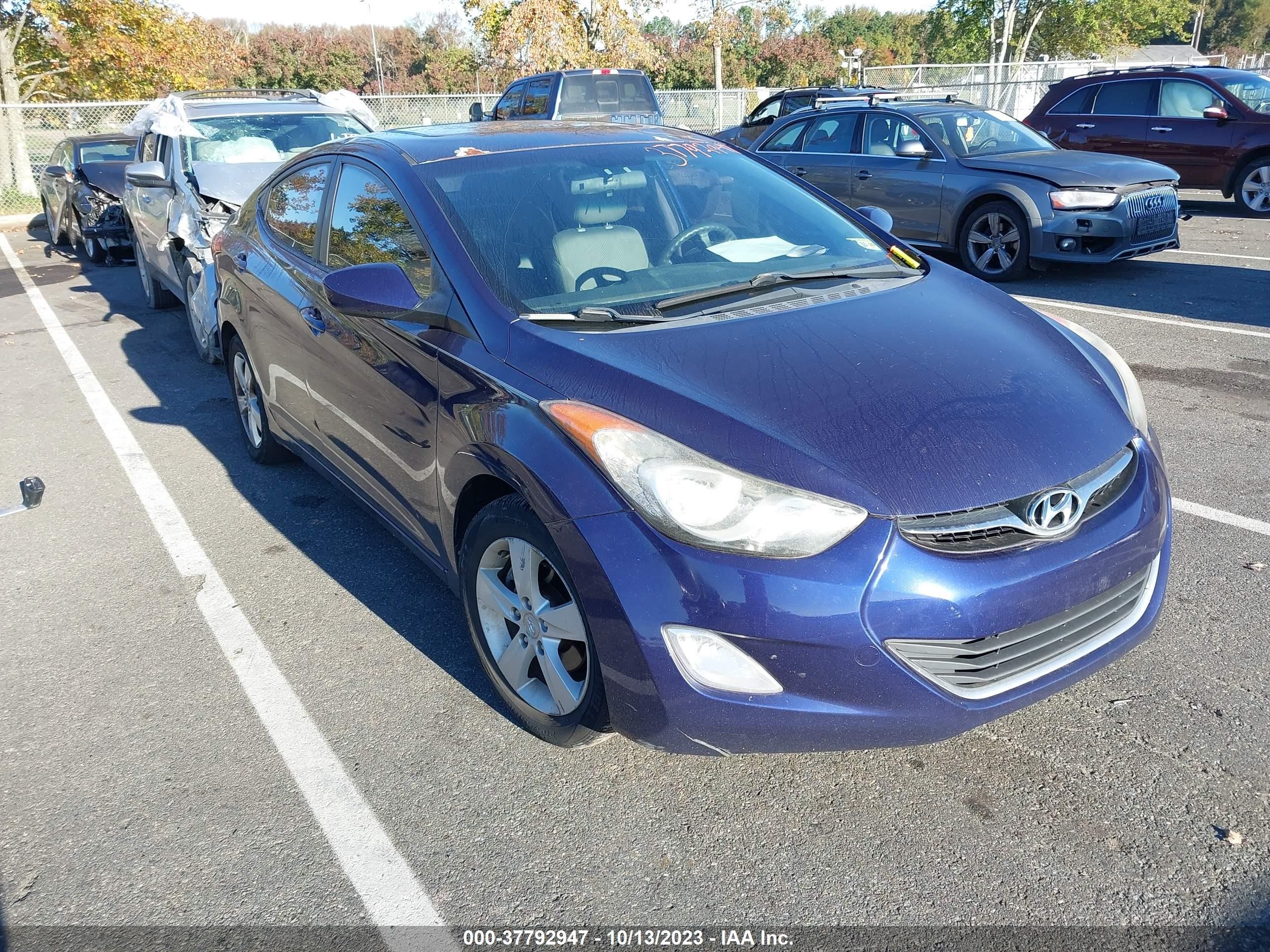 HYUNDAI ELANTRA 2012 5npdh4ae8ch078612