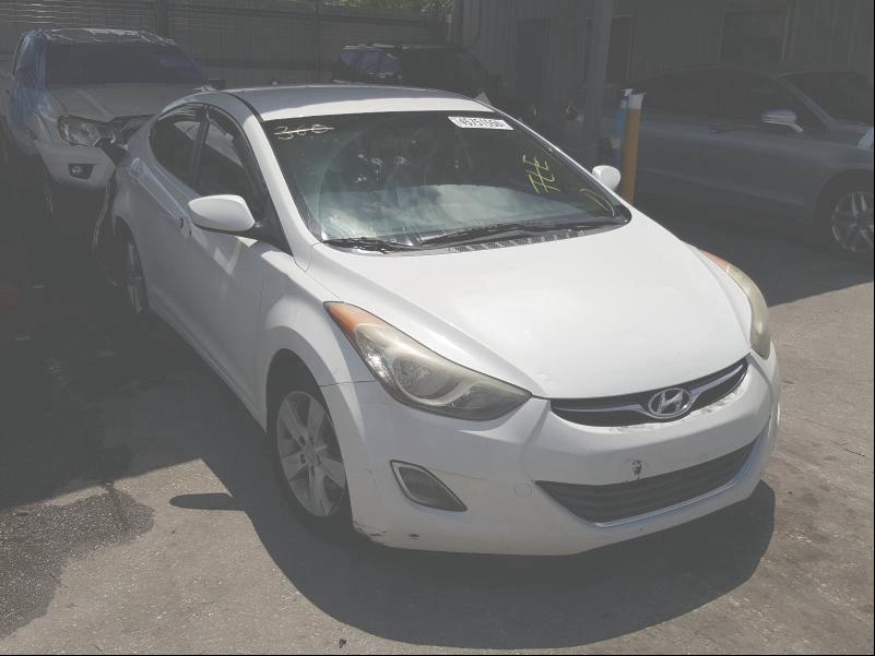 HYUNDAI ELANTRA GL 2013 5npdh4ae8dh182115