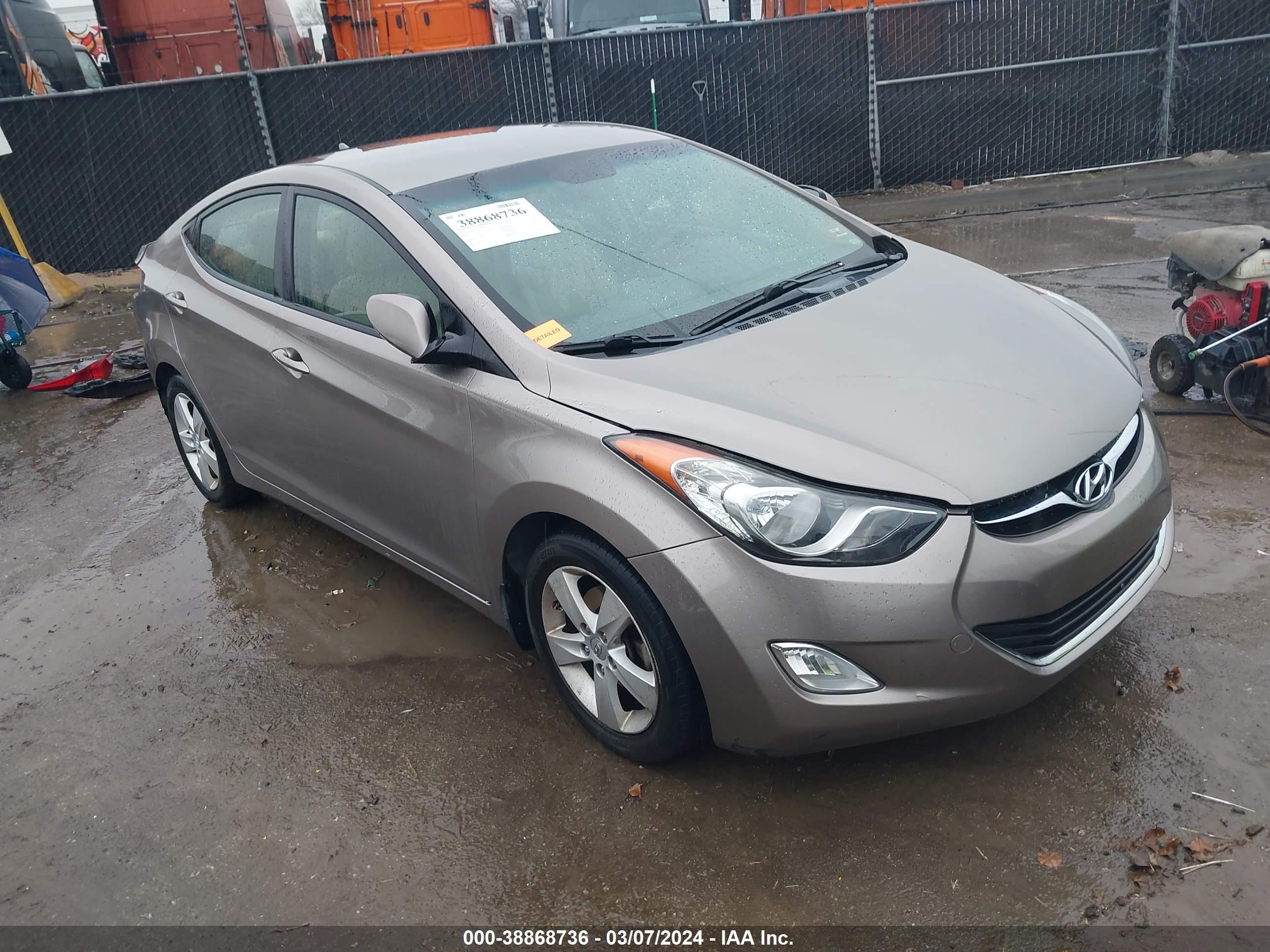 HYUNDAI ELANTRA 2013 5npdh4ae8dh243379