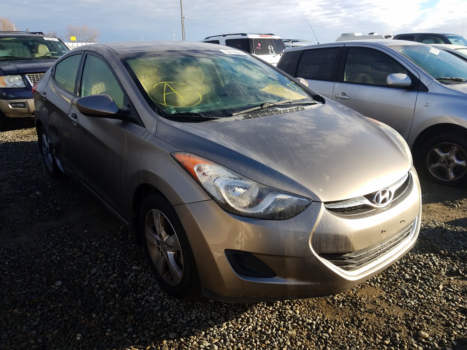 HYUNDAI ELANTRA GL 2013 5npdh4ae8dh421470