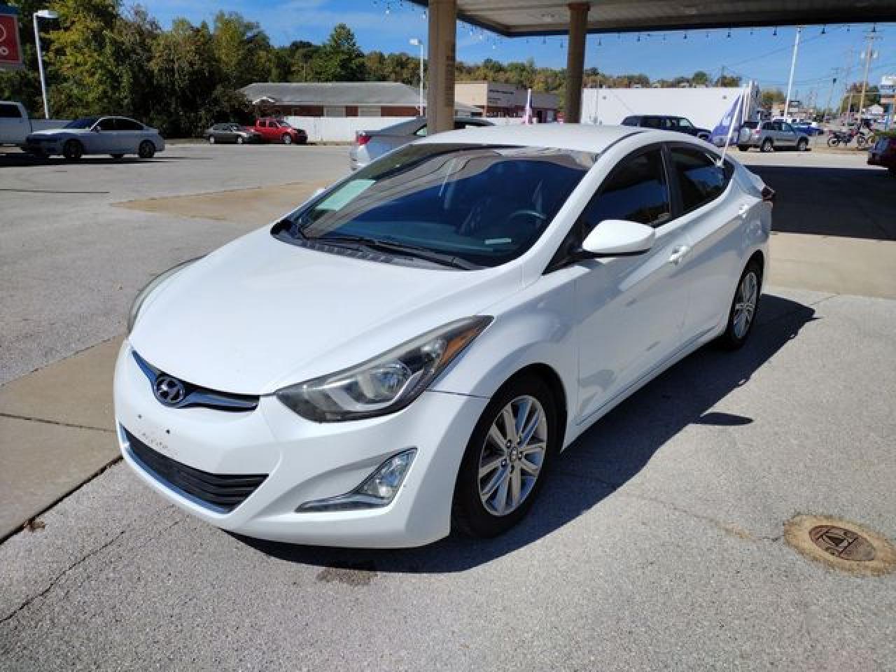 HYUNDAI ELANTRA 2014 5npdh4ae8eh476177