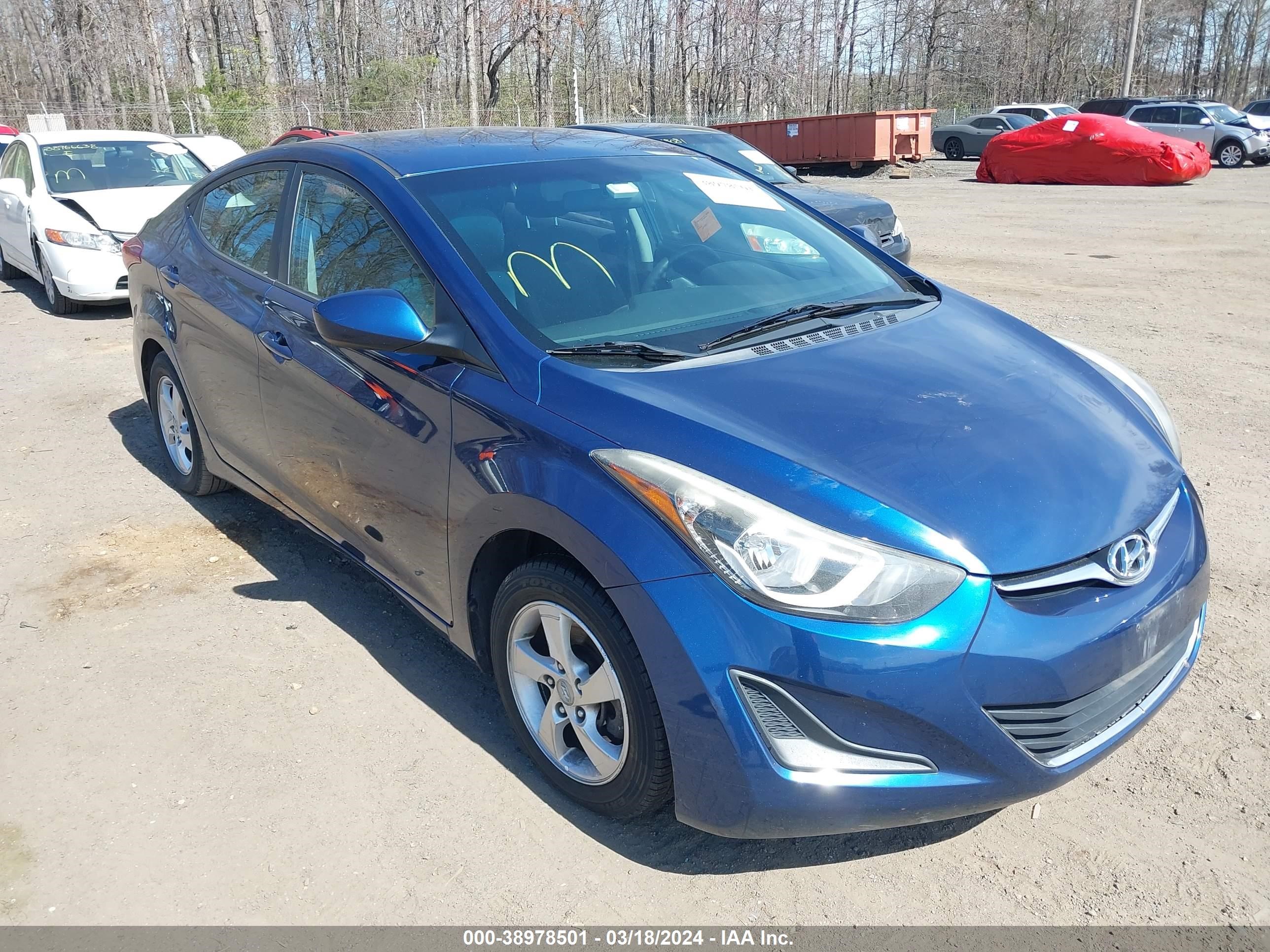 HYUNDAI ELANTRA 2015 5npdh4ae8fh556273