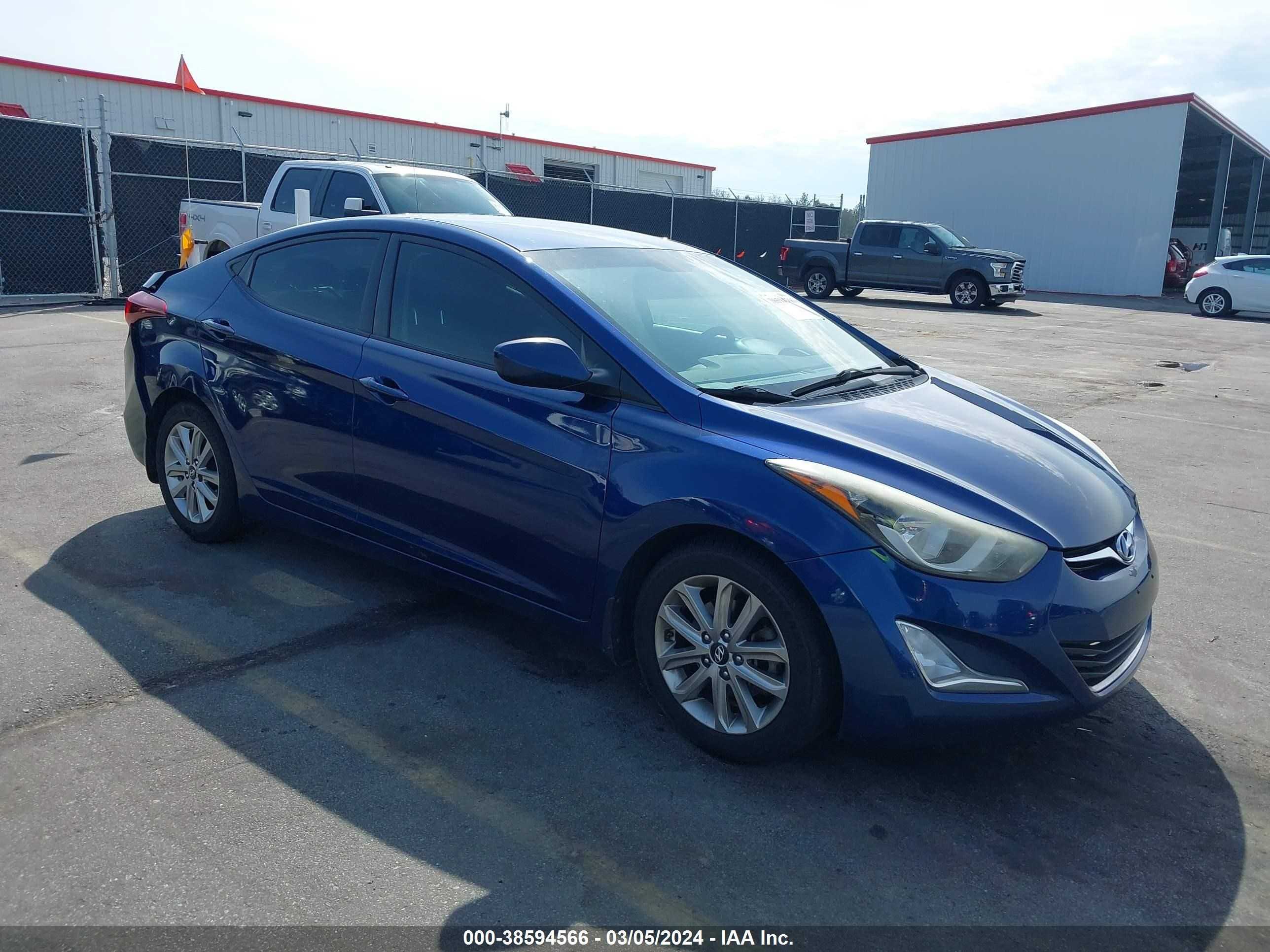 HYUNDAI ELANTRA 2016 5npdh4ae8gh684031