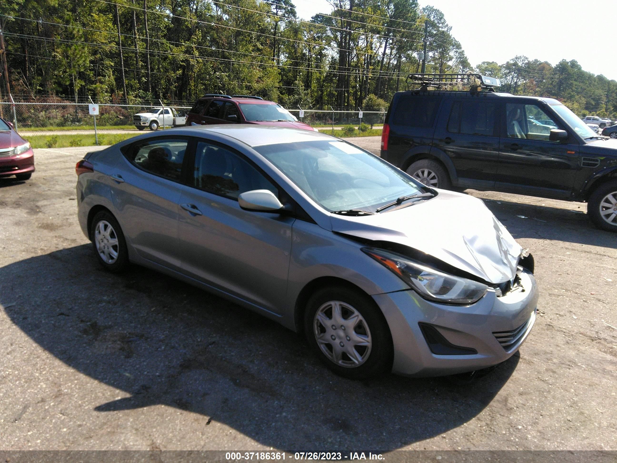 HYUNDAI ELANTRA 2016 5npdh4ae8gh793041