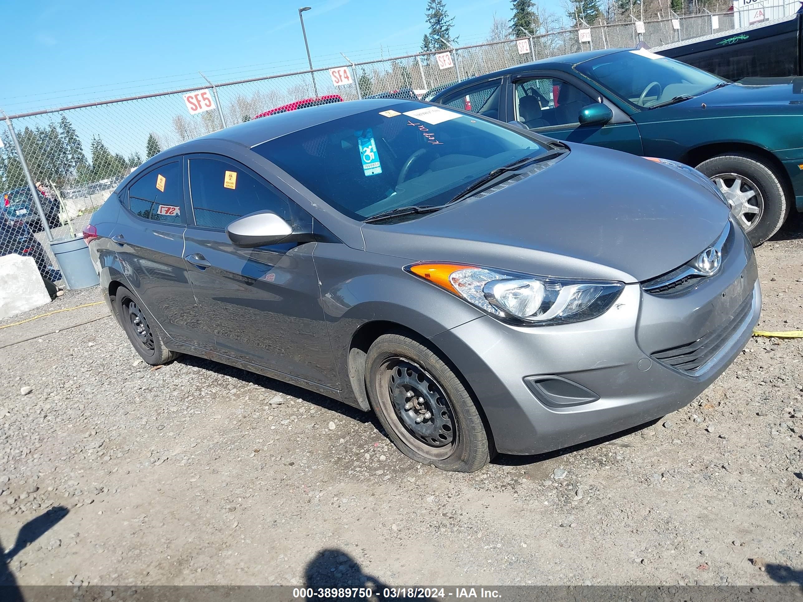 HYUNDAI ELANTRA 2013 5npdh4ae9dh164741