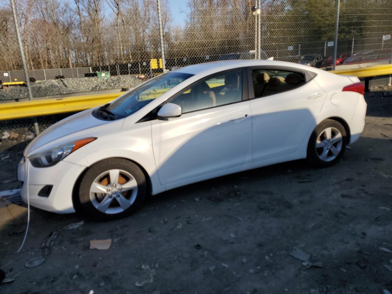 HYUNDAI ELANTRA 2013 5npdh4ae9dh371615