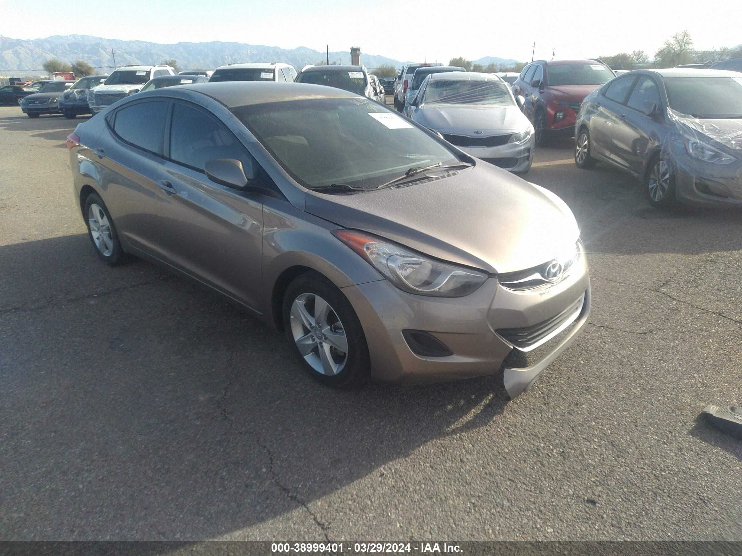 HYUNDAI ELANTRA 2013 5npdh4ae9dh388527