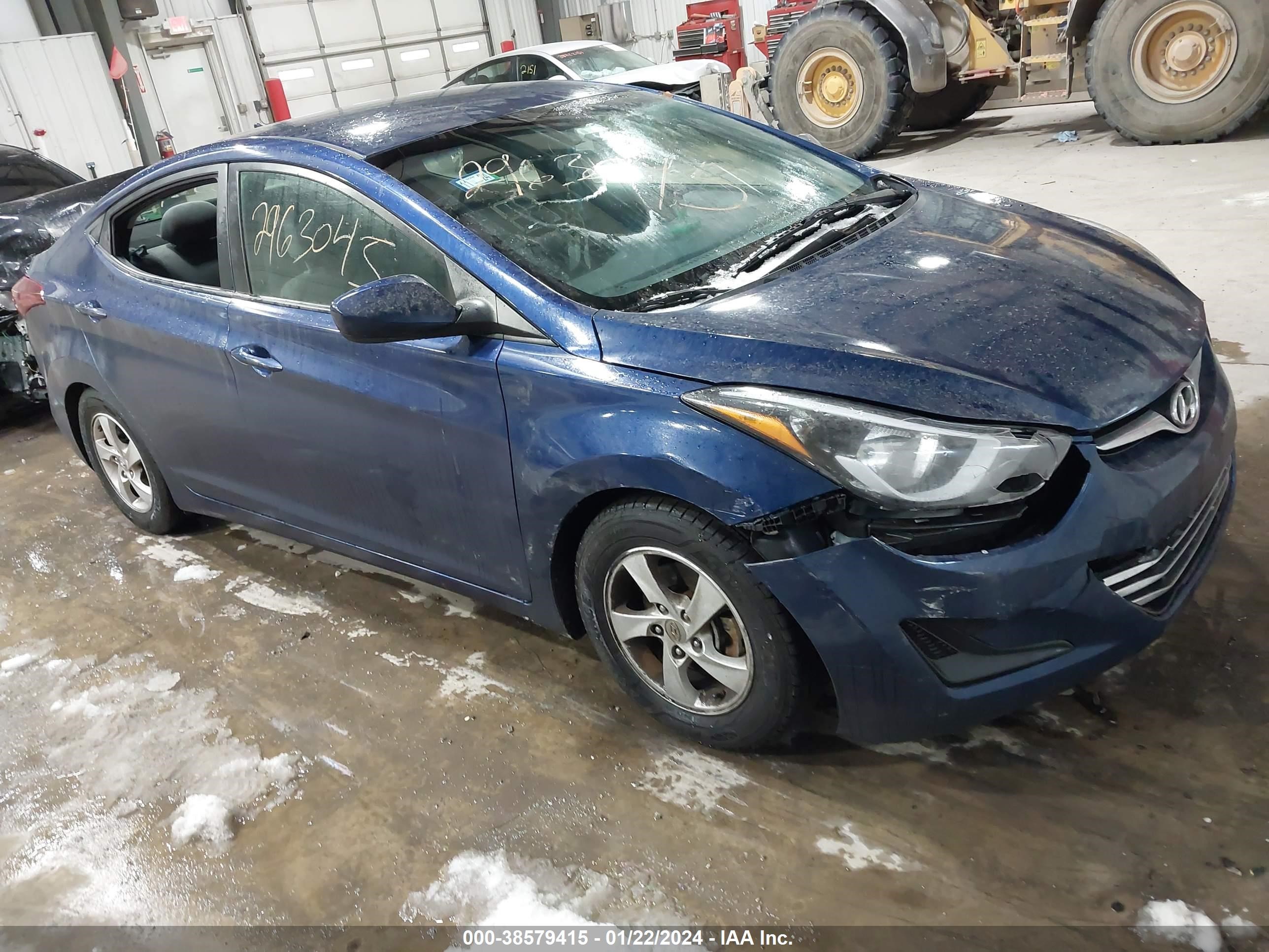 HYUNDAI ELANTRA 2015 5npdh4ae9fh642952