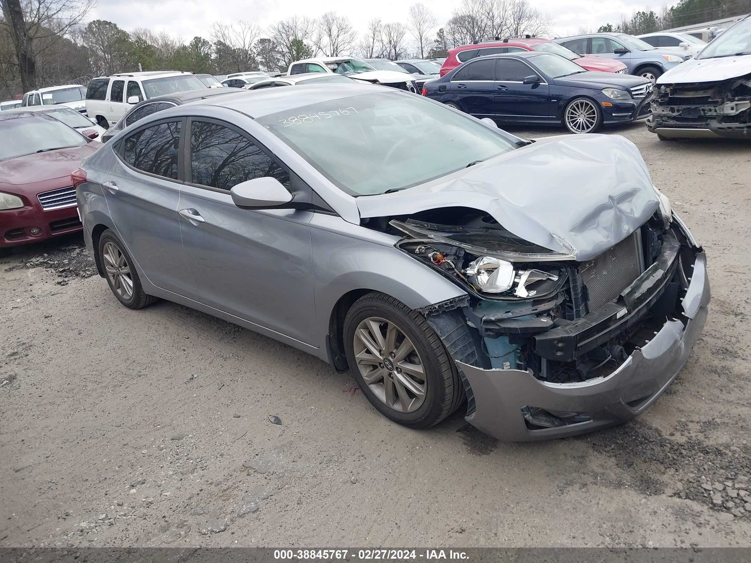 HYUNDAI ELANTRA 2016 5npdh4ae9gh687309