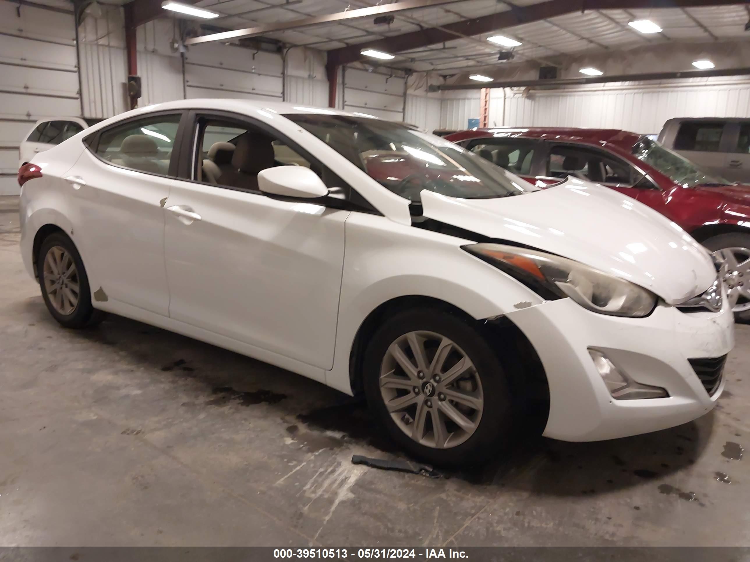 HYUNDAI ELANTRA 2016 5npdh4ae9gh729042