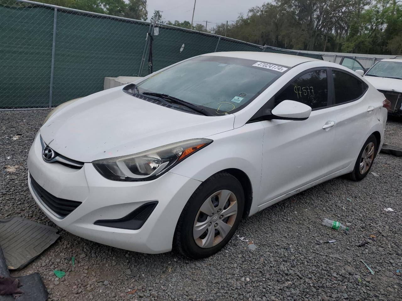 HYUNDAI ELANTRA 2016 5npdh4ae9gh738758