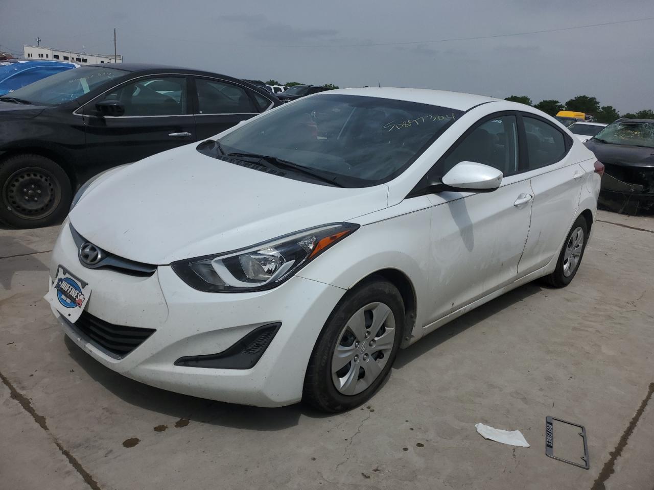 HYUNDAI ELANTRA 2016 5npdh4ae9gh748948