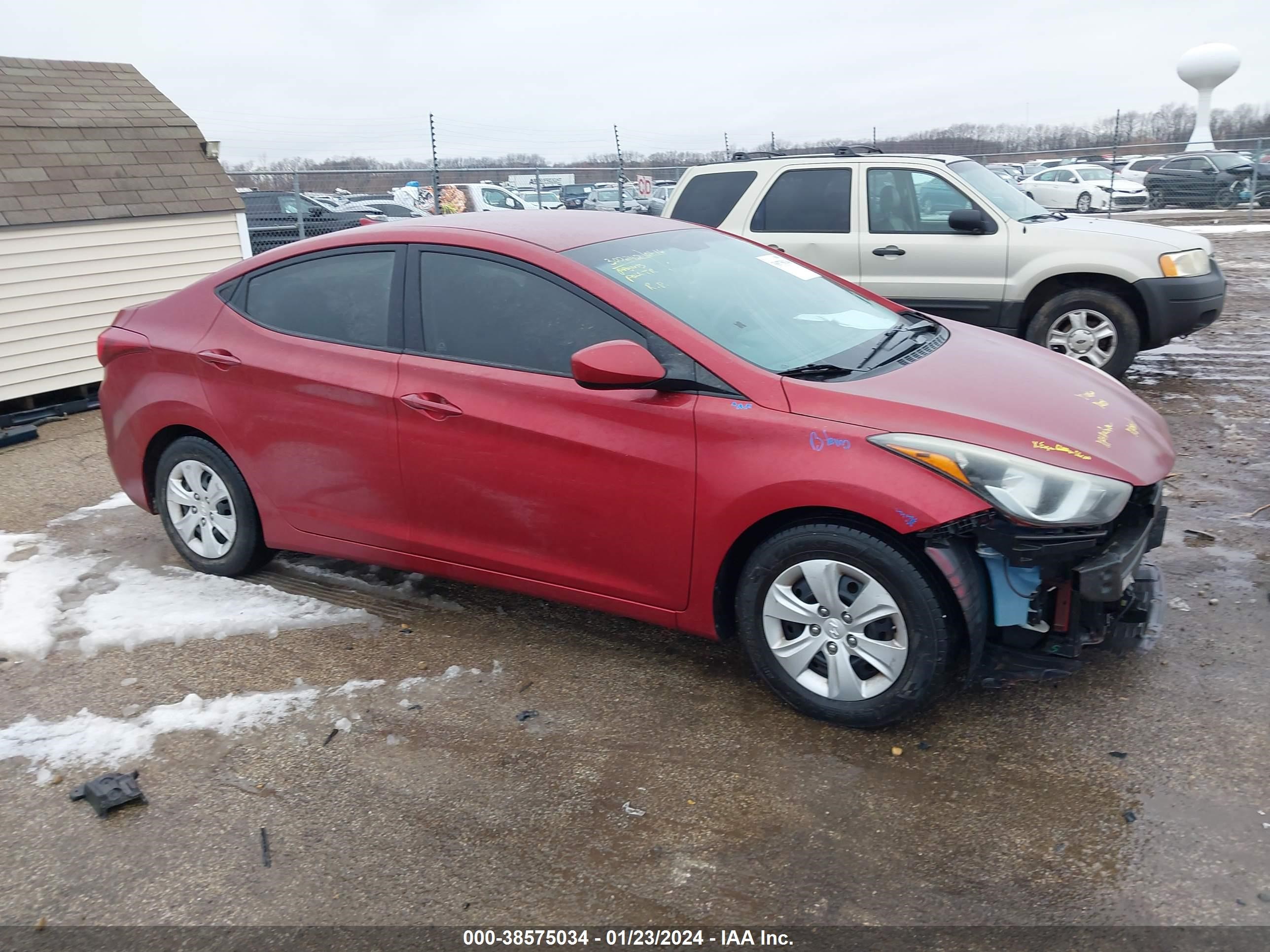 HYUNDAI ELANTRA 2016 5npdh4ae9gh778337