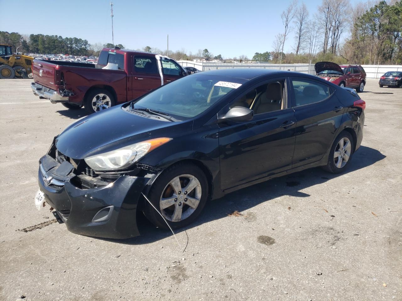 HYUNDAI ELANTRA 2011 5npdh4aexbh040488