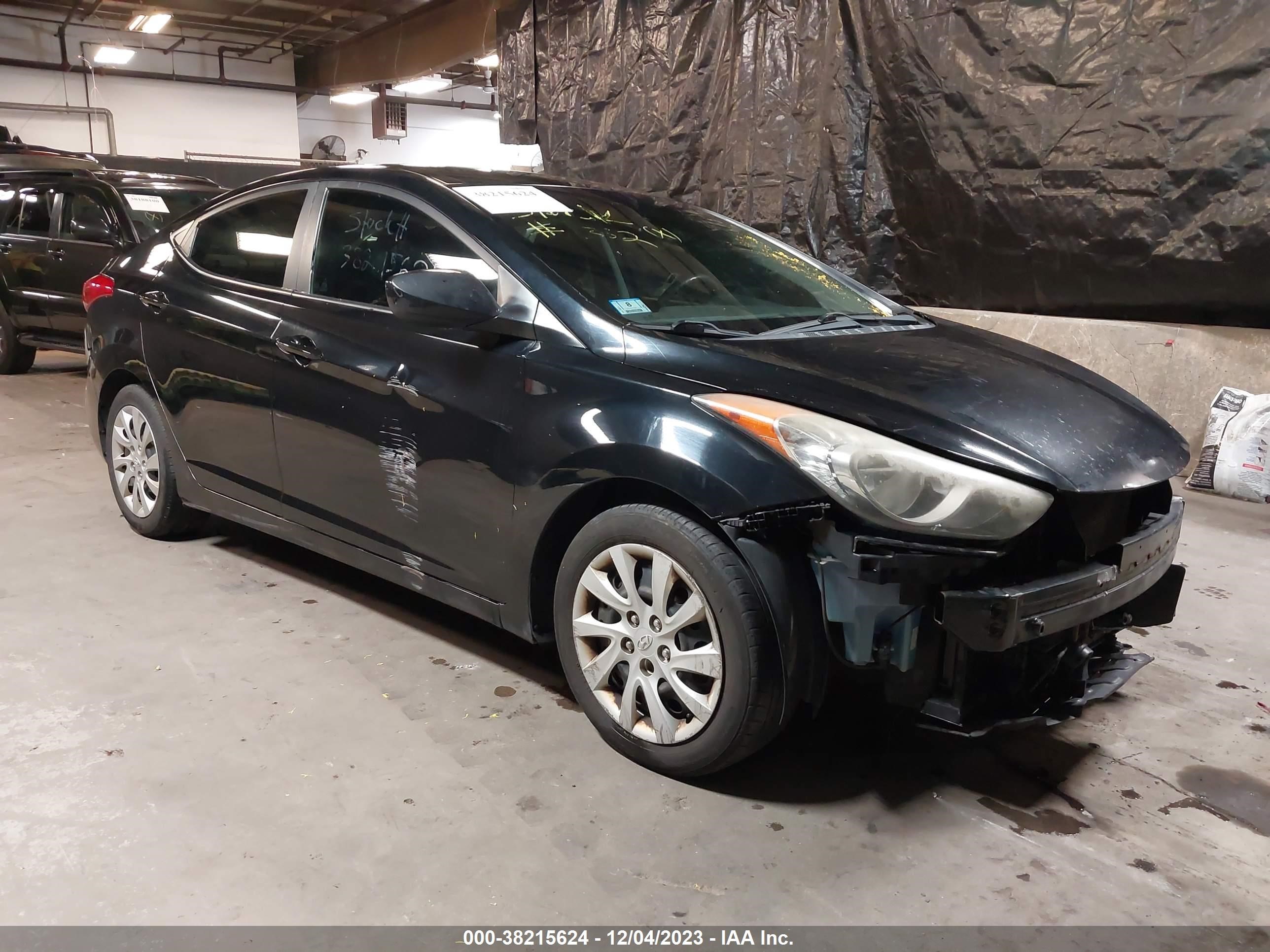 HYUNDAI ELANTRA 2012 5npdh4aexch065859