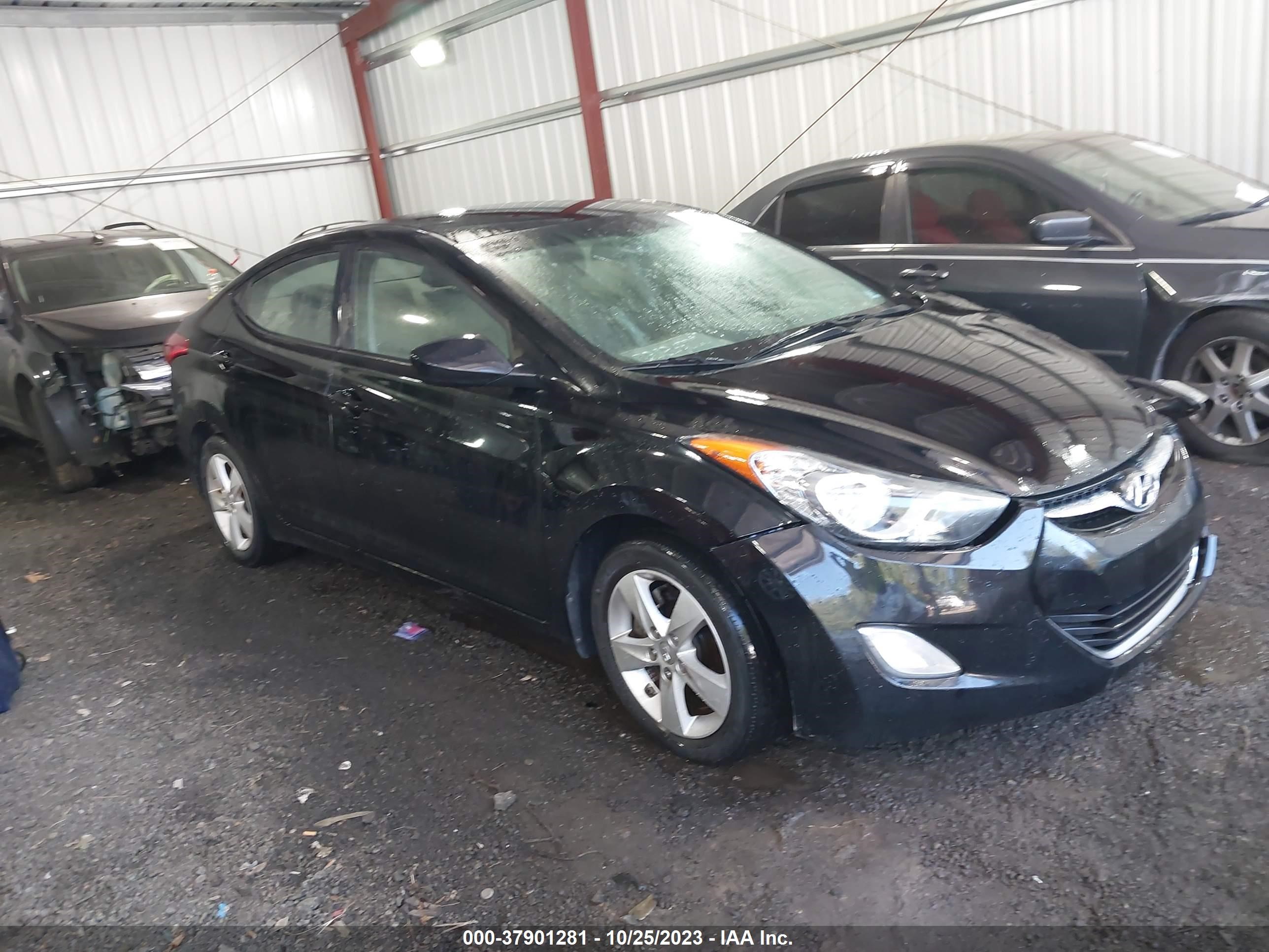 HYUNDAI ELANTRA 2012 5npdh4aexch069491