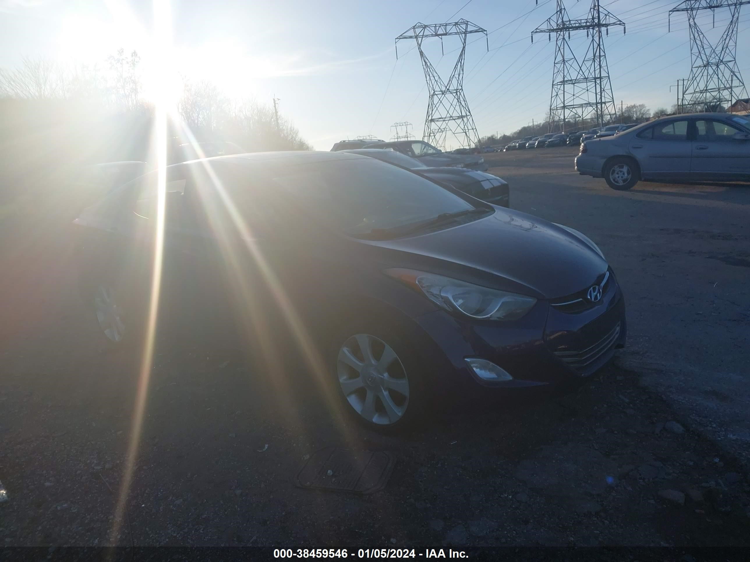 HYUNDAI ELANTRA 2012 5npdh4aexch095217