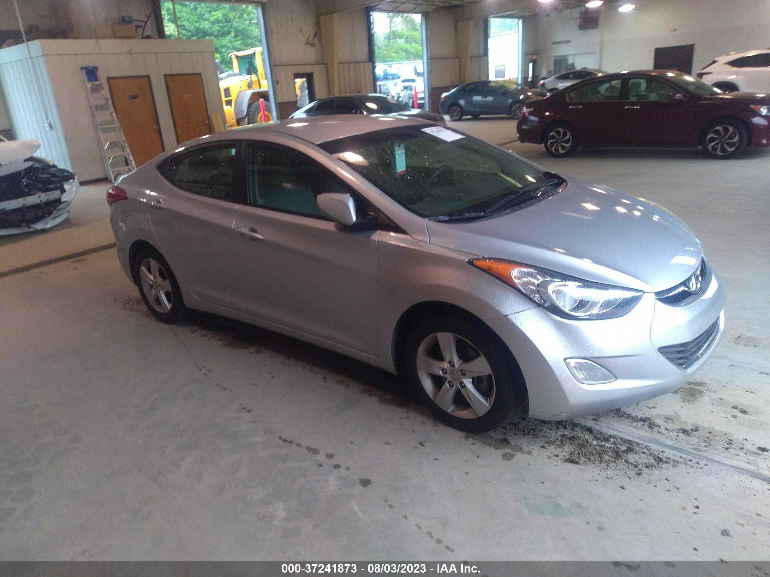 HYUNDAI ELANTRA 2013 5npdh4aexdh164408