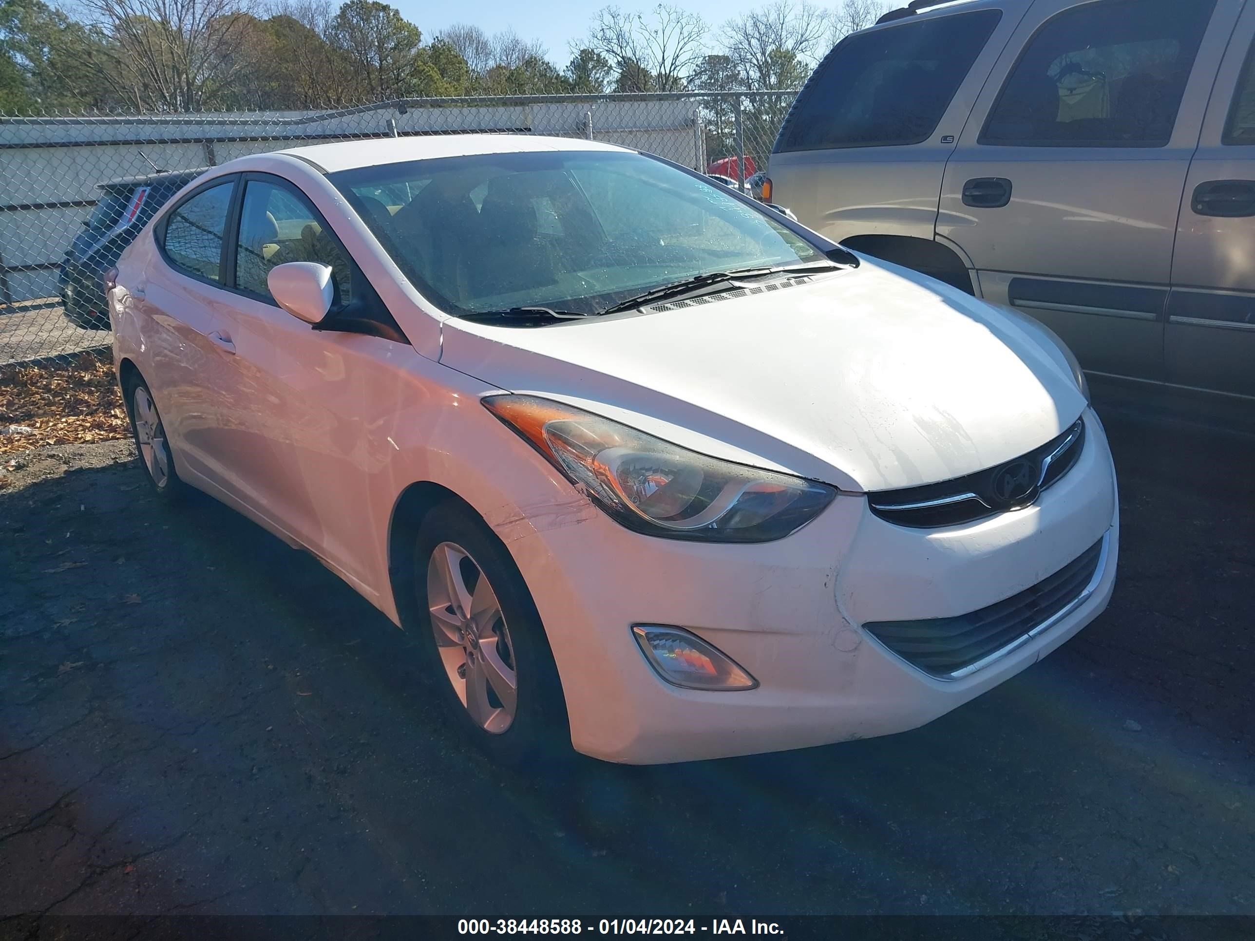 HYUNDAI ELANTRA 2013 5npdh4aexdh211629