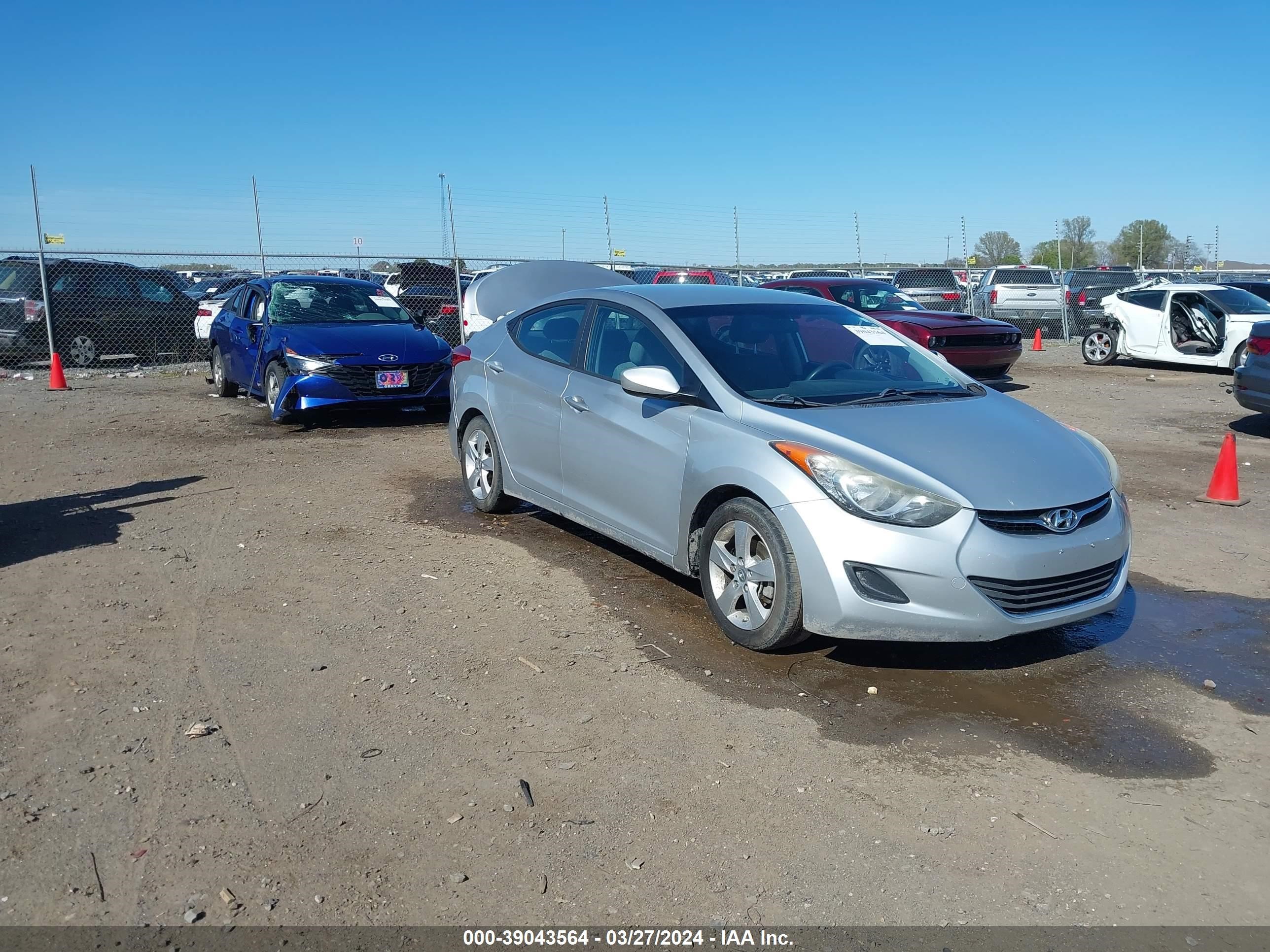 HYUNDAI ELANTRA 2013 5npdh4aexdh379822