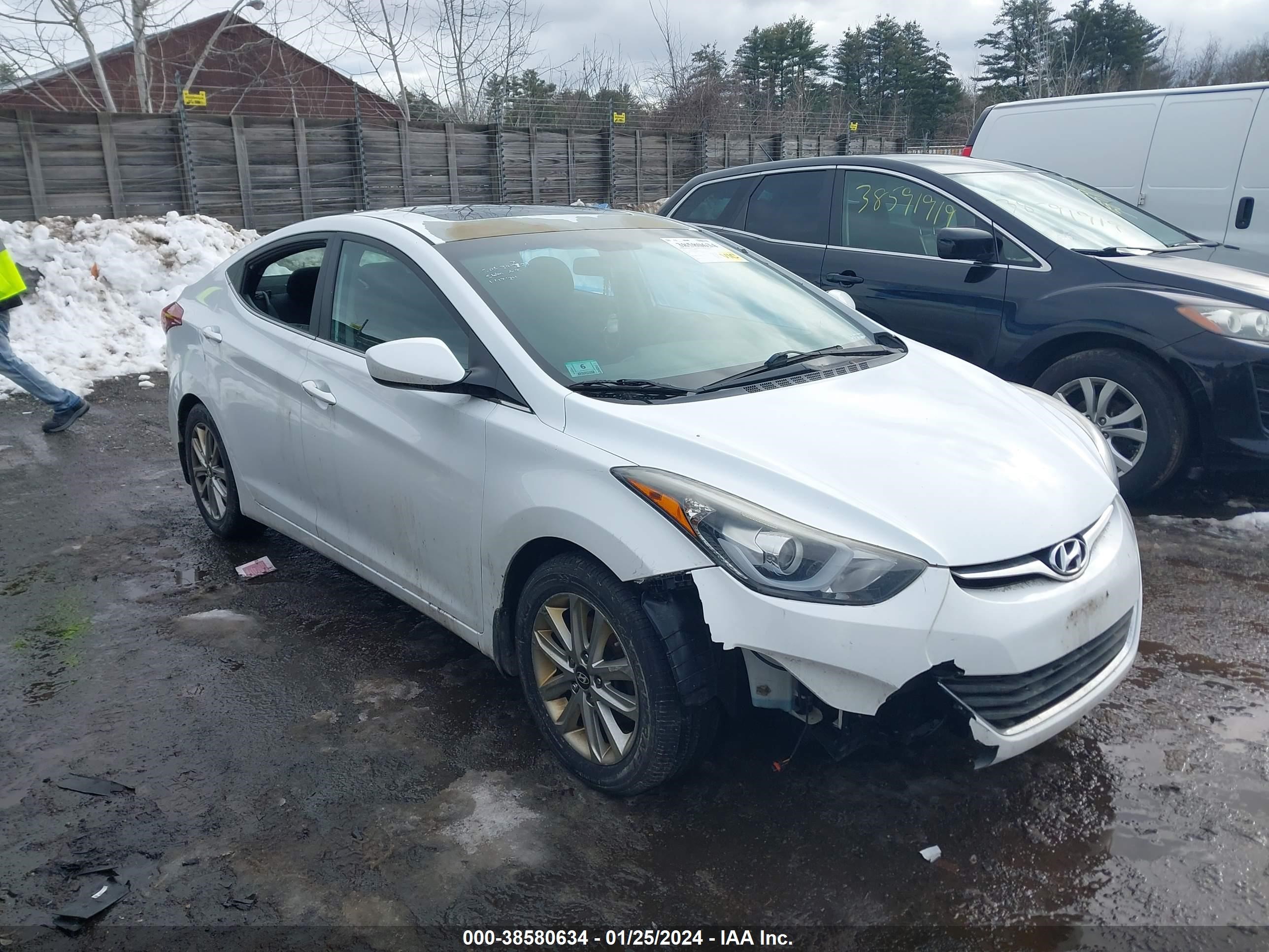 HYUNDAI ELANTRA 2015 5npdh4aexfh590912