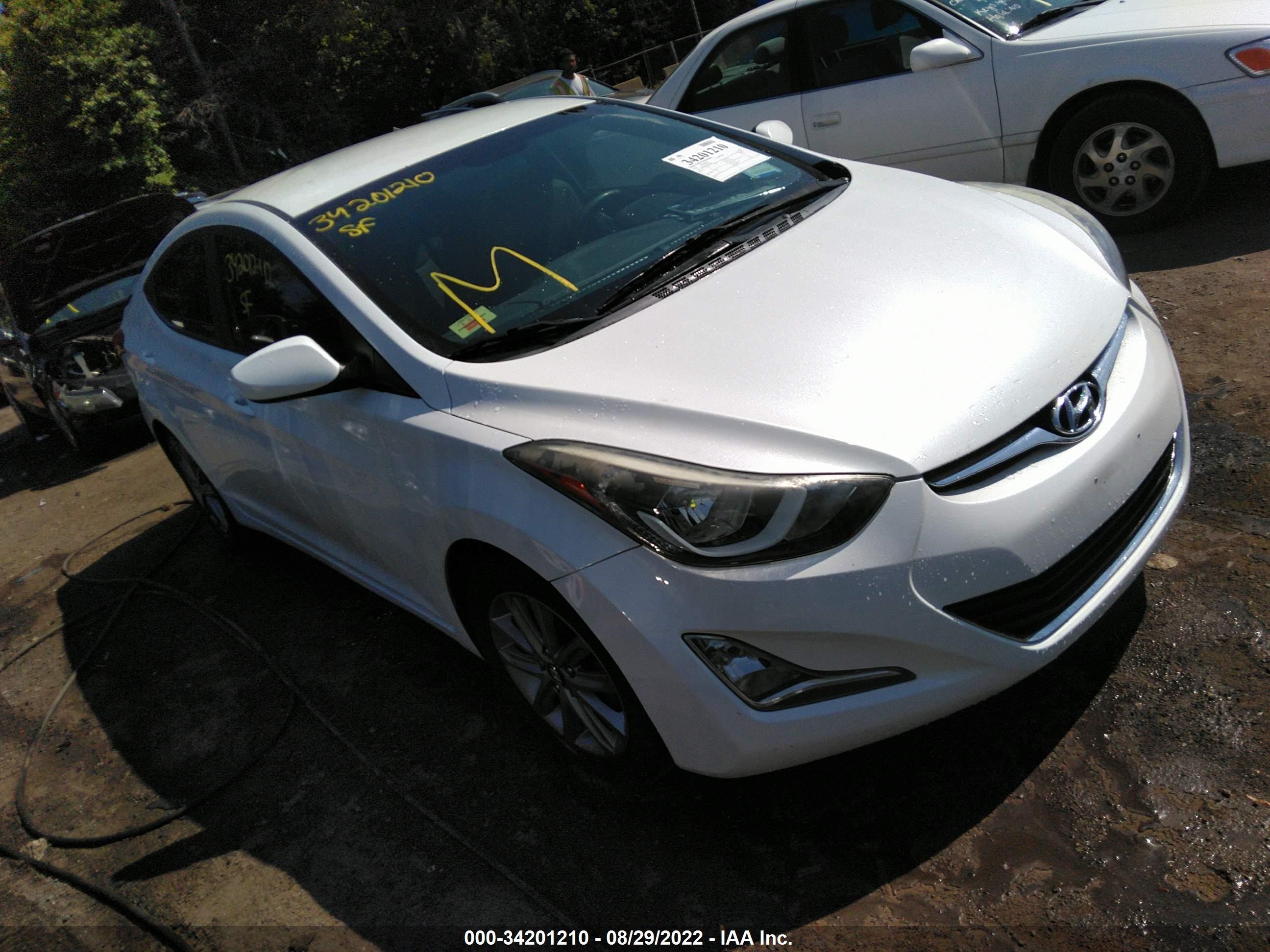 HYUNDAI ELANTRA 2016 5npdh4aexgh655078