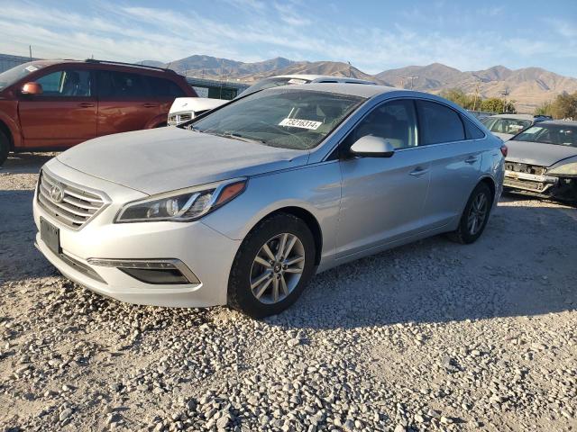 HYUNDAI SONATA SE 2015 5npe24af0fh040374